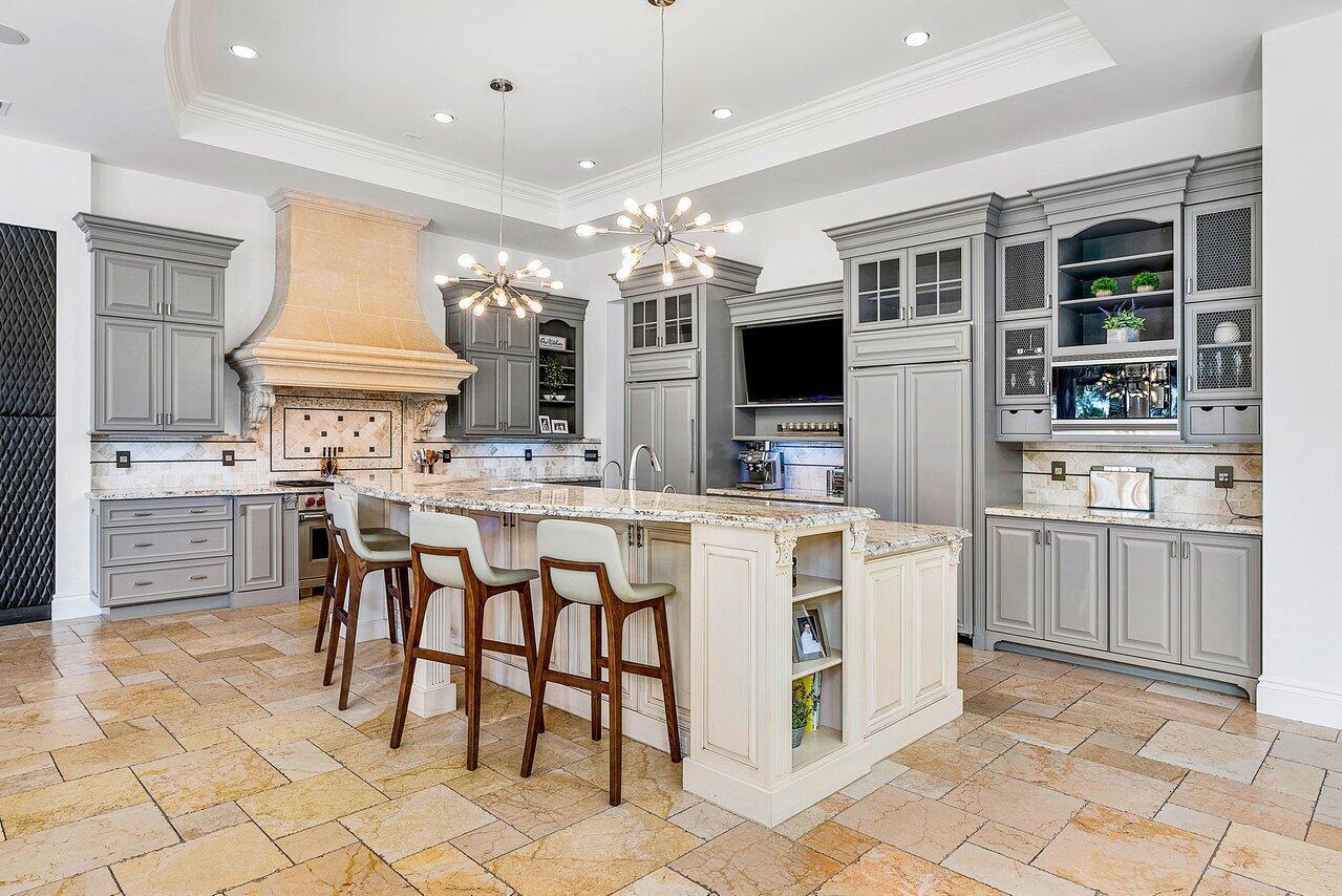 PARKLAND GOLF & COUNTRY CLUB - Residential