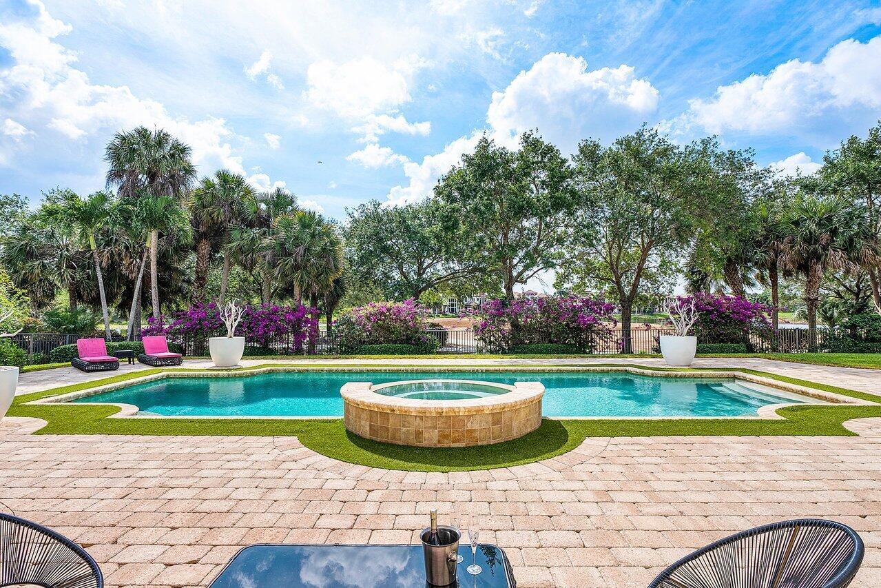 PARKLAND GOLF & COUNTRY CLUB - Residential