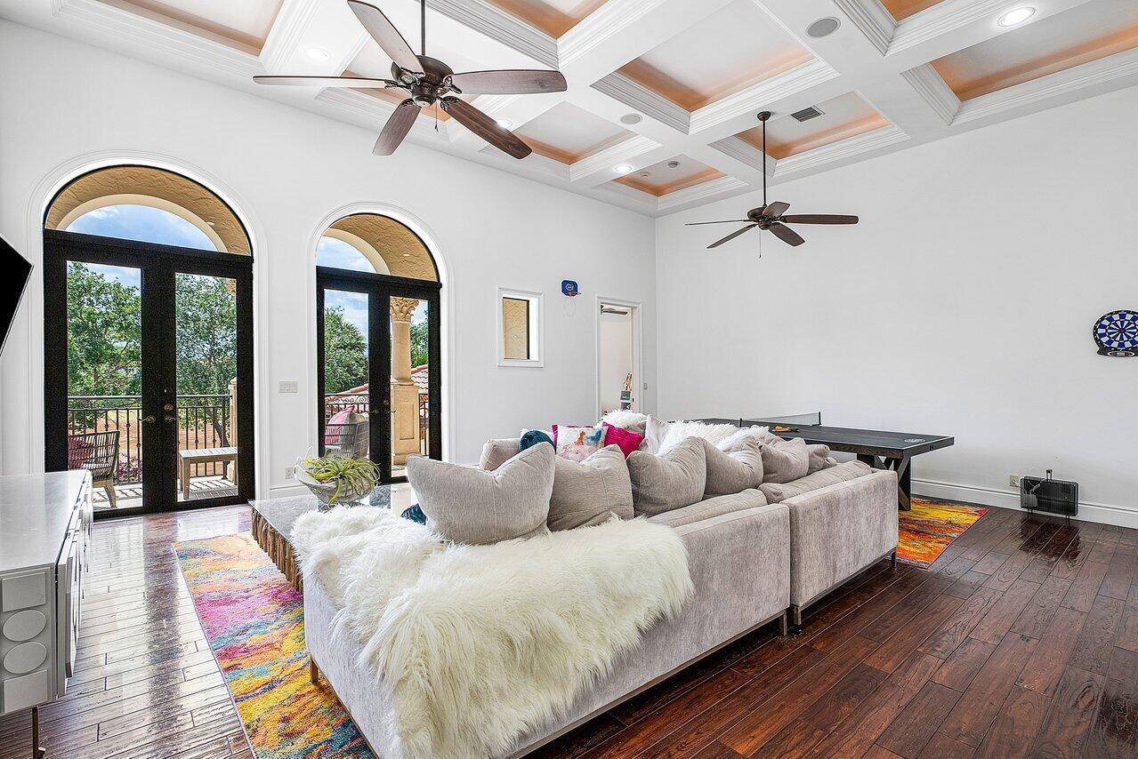 PARKLAND GOLF & COUNTRY CLUB - Residential