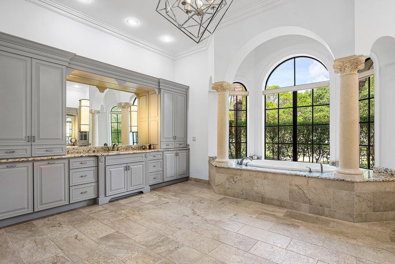 PARKLAND GOLF & COUNTRY CLUB - Residential
