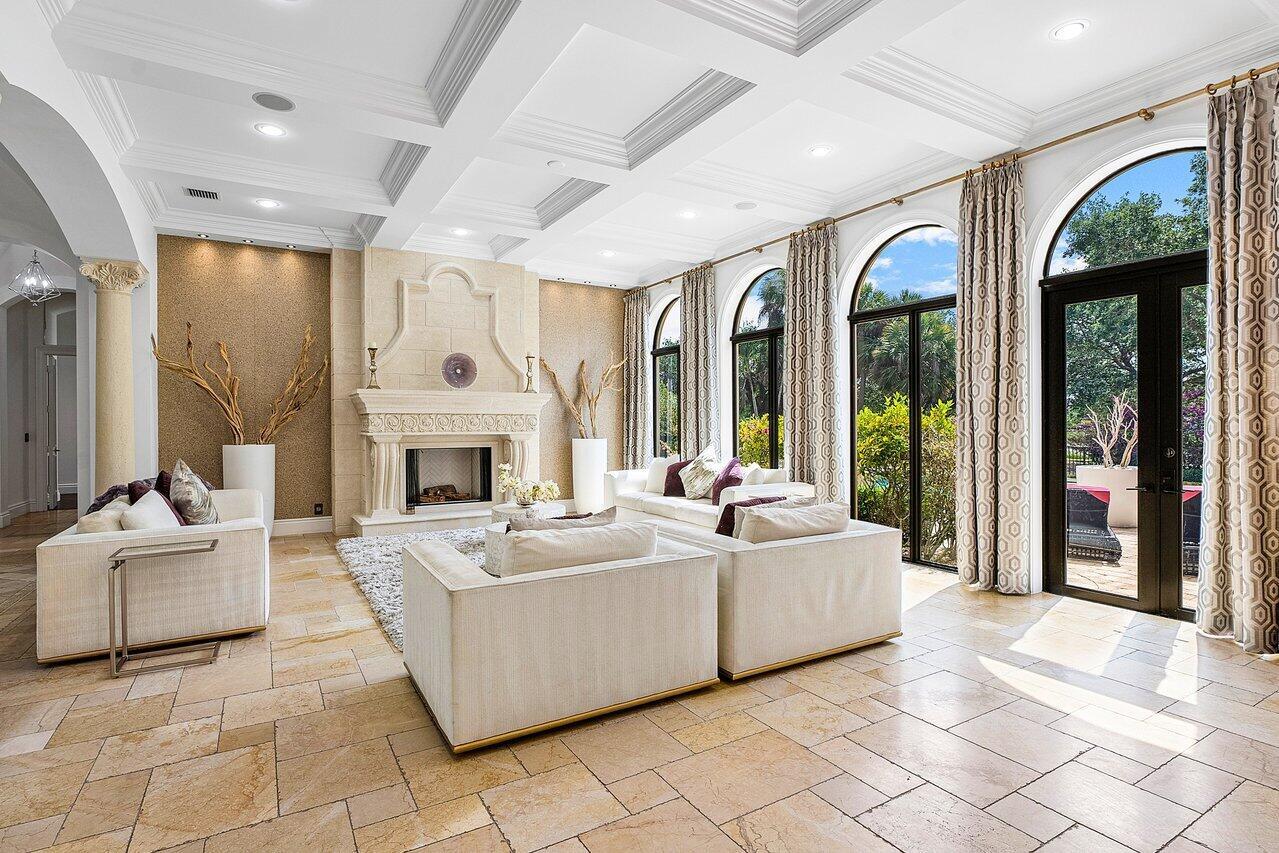 PARKLAND GOLF & COUNTRY CLUB - Residential