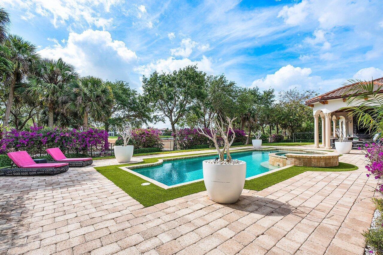 PARKLAND GOLF & COUNTRY CLUB - Residential