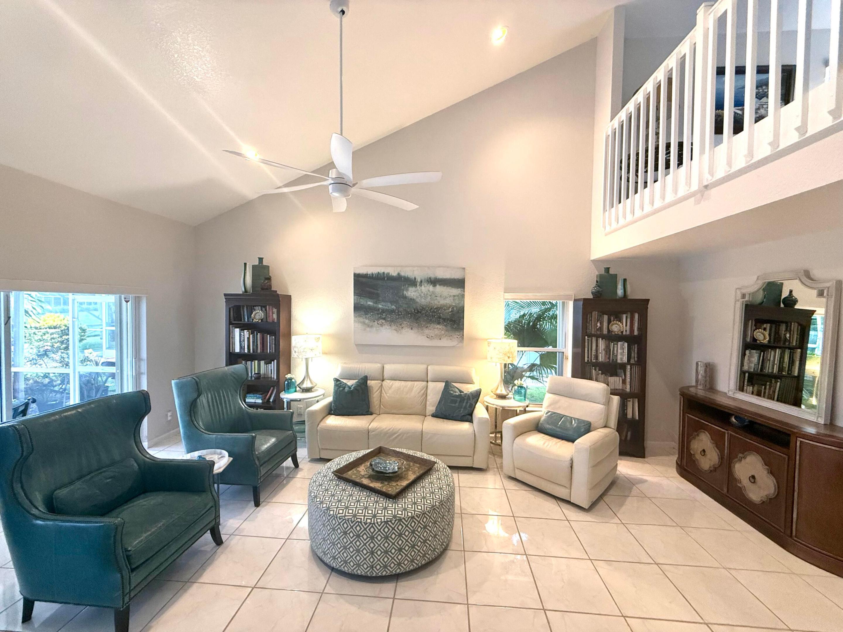 BOYNTON WATERS - Residential