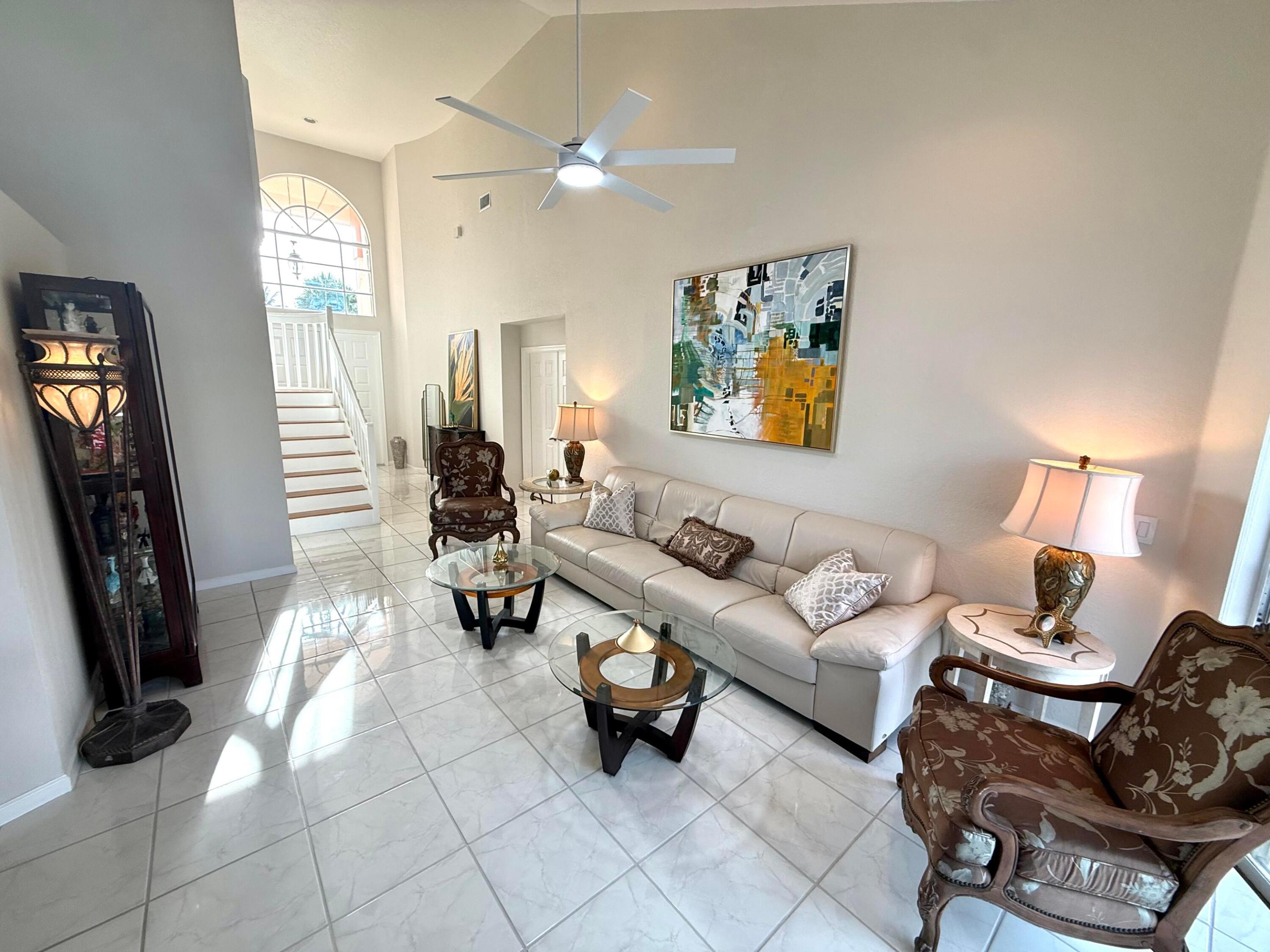 BOYNTON WATERS - Residential