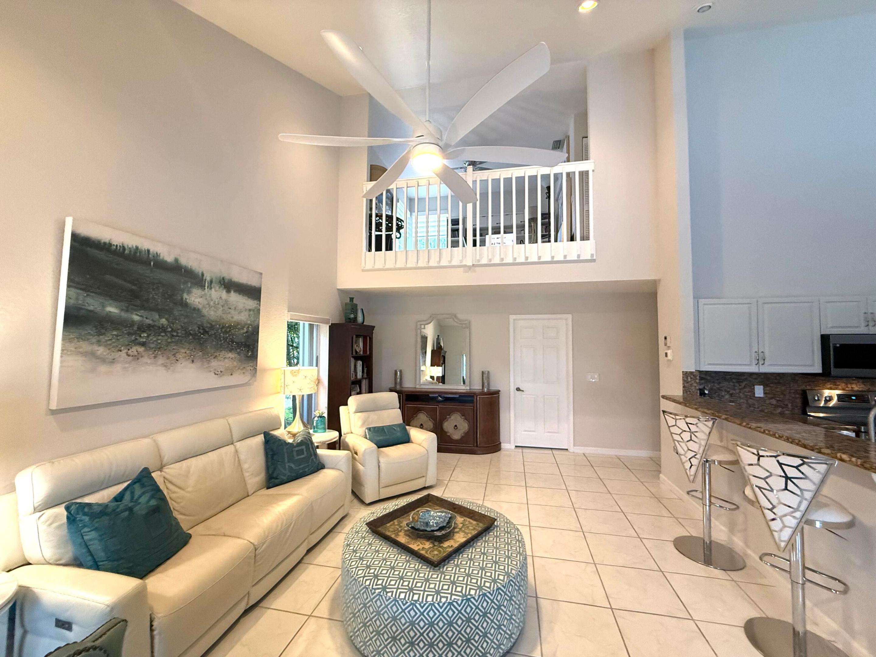 BOYNTON WATERS - Residential