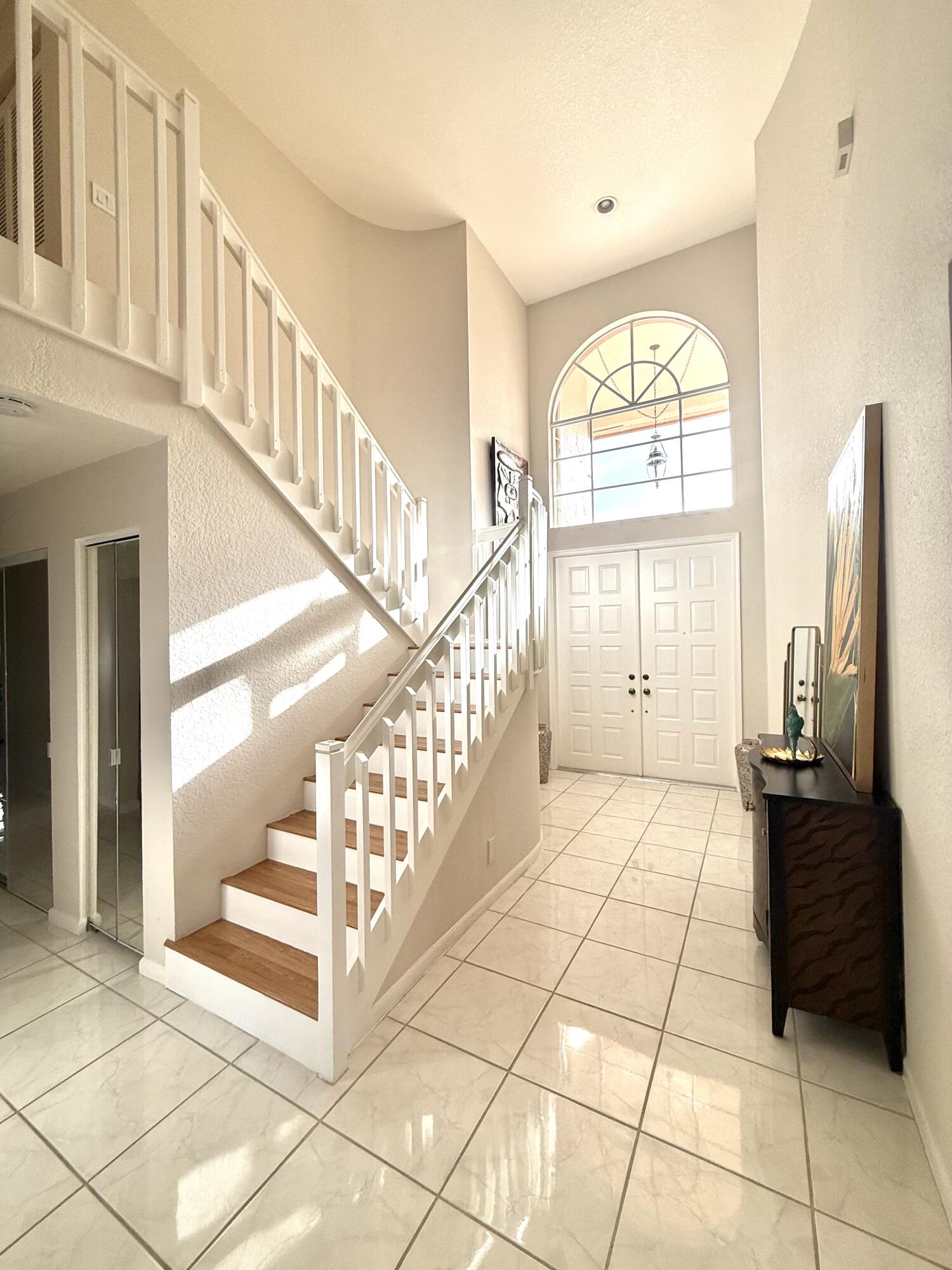 BOYNTON WATERS - Residential