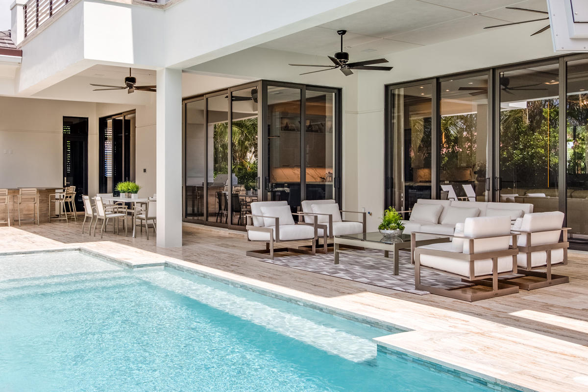 ROYAL PALM YACHT & COUNTRY CLUB - Residential