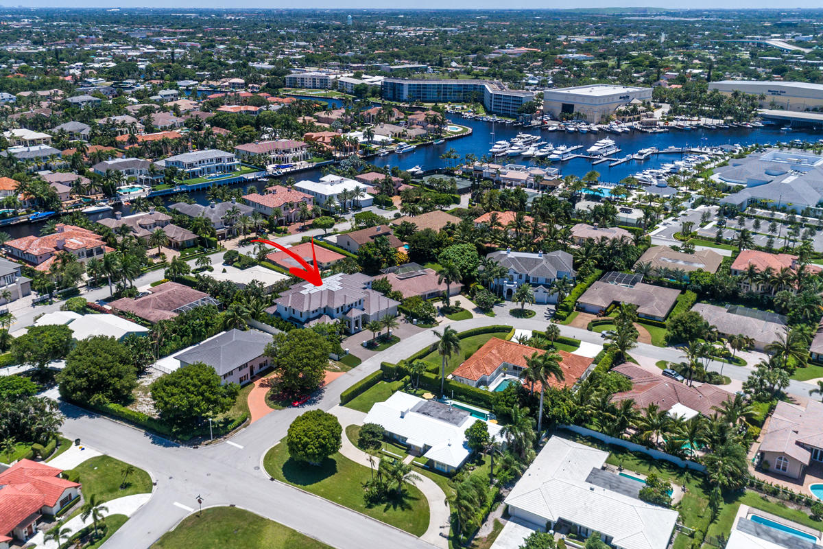 ROYAL PALM YACHT & COUNTRY CLUB - Residential