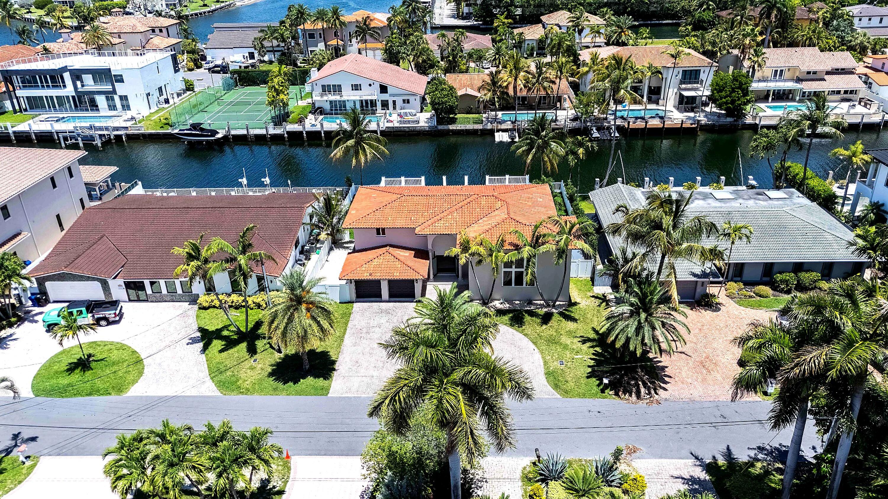 EASTERN SHORES 1ST ADDN - Residential