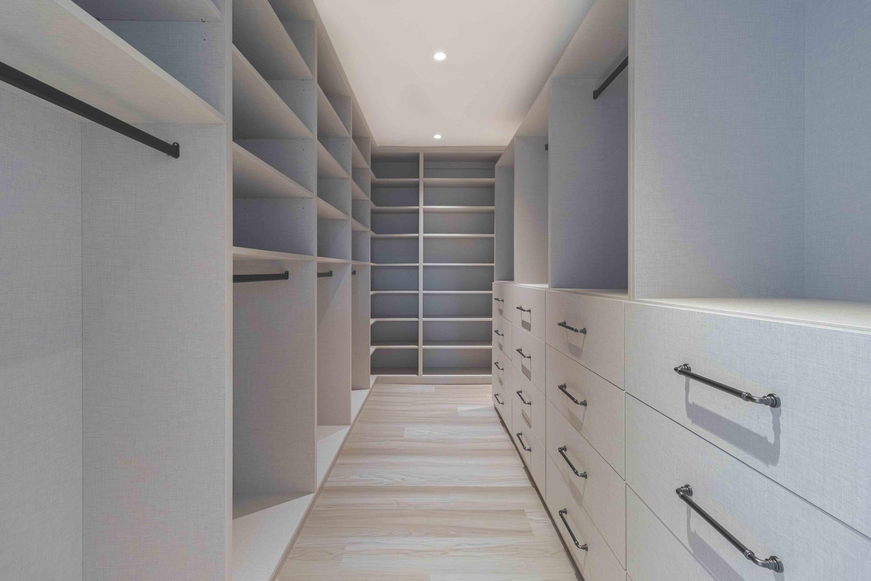 EASTERN SHORES 1ST ADDN - Residential