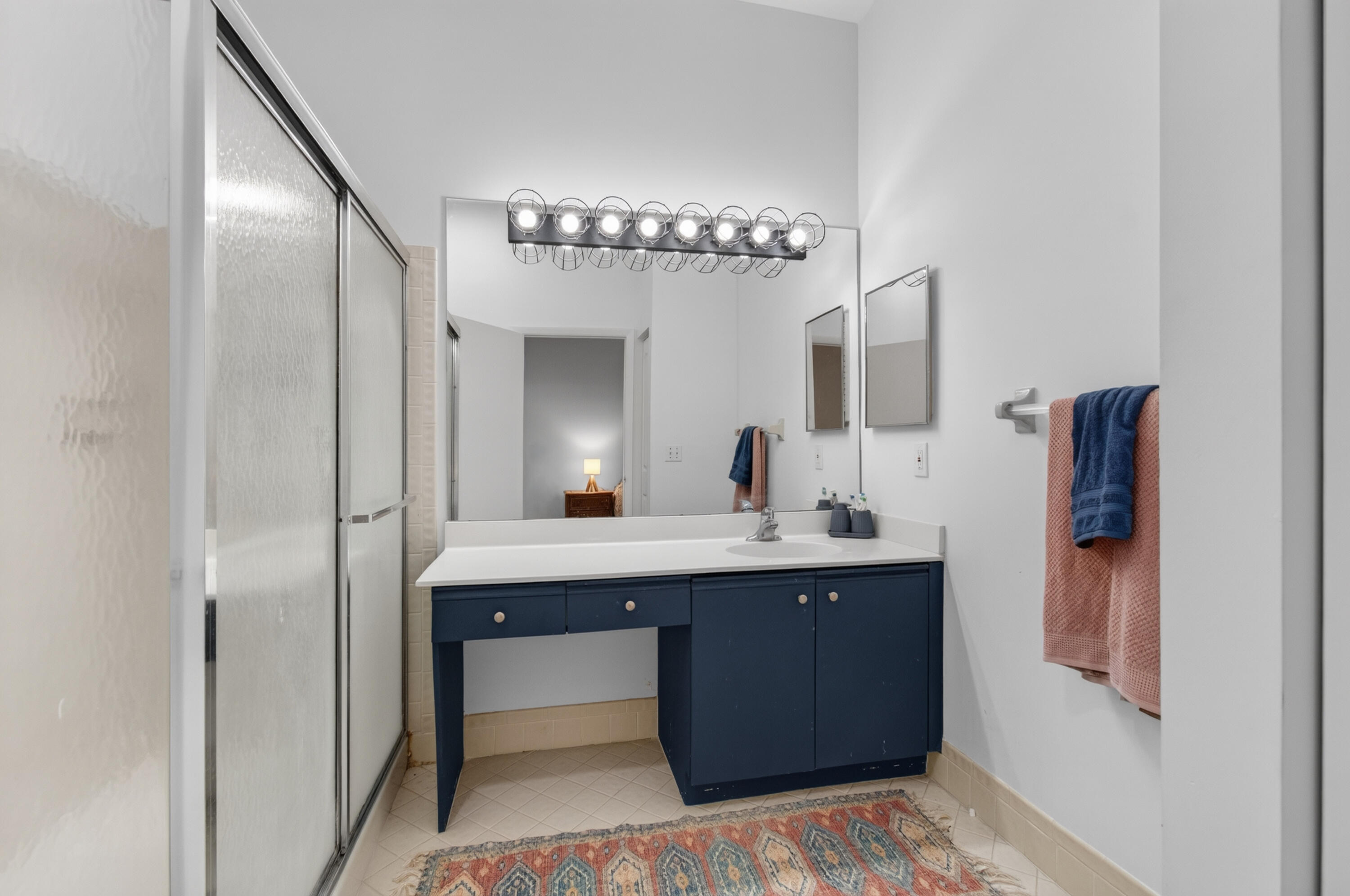 ALEXANDRA VILLAGE CONDO/PLATINA - Residential