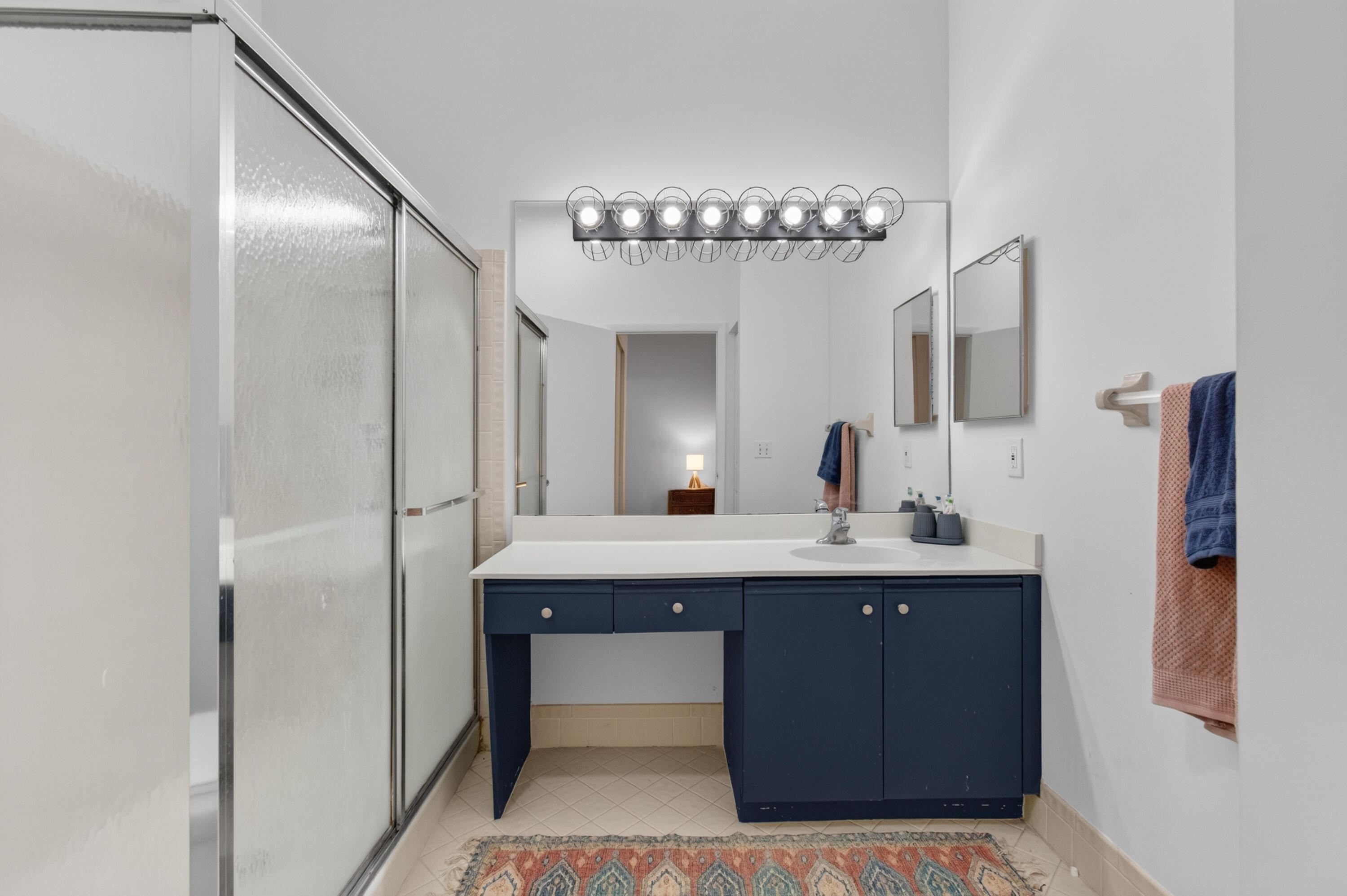 ALEXANDRA VILLAGE CONDO/PLATINA - Residential