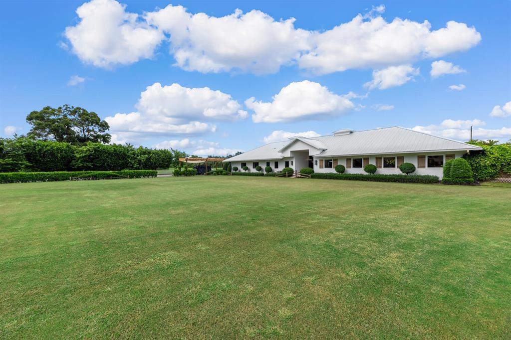 PALM BEACH POINT - Residential