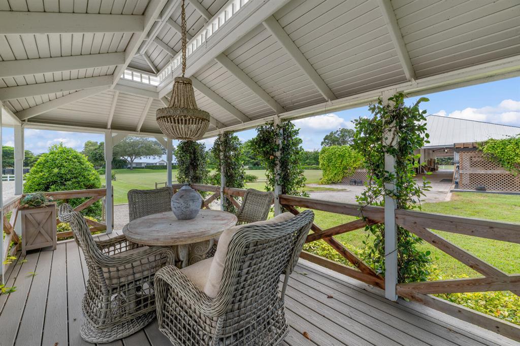 PALM BEACH POINT - Residential
