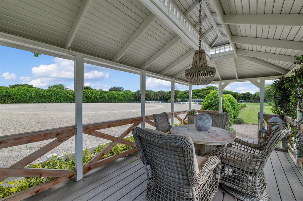 PALM BEACH POINT - Residential