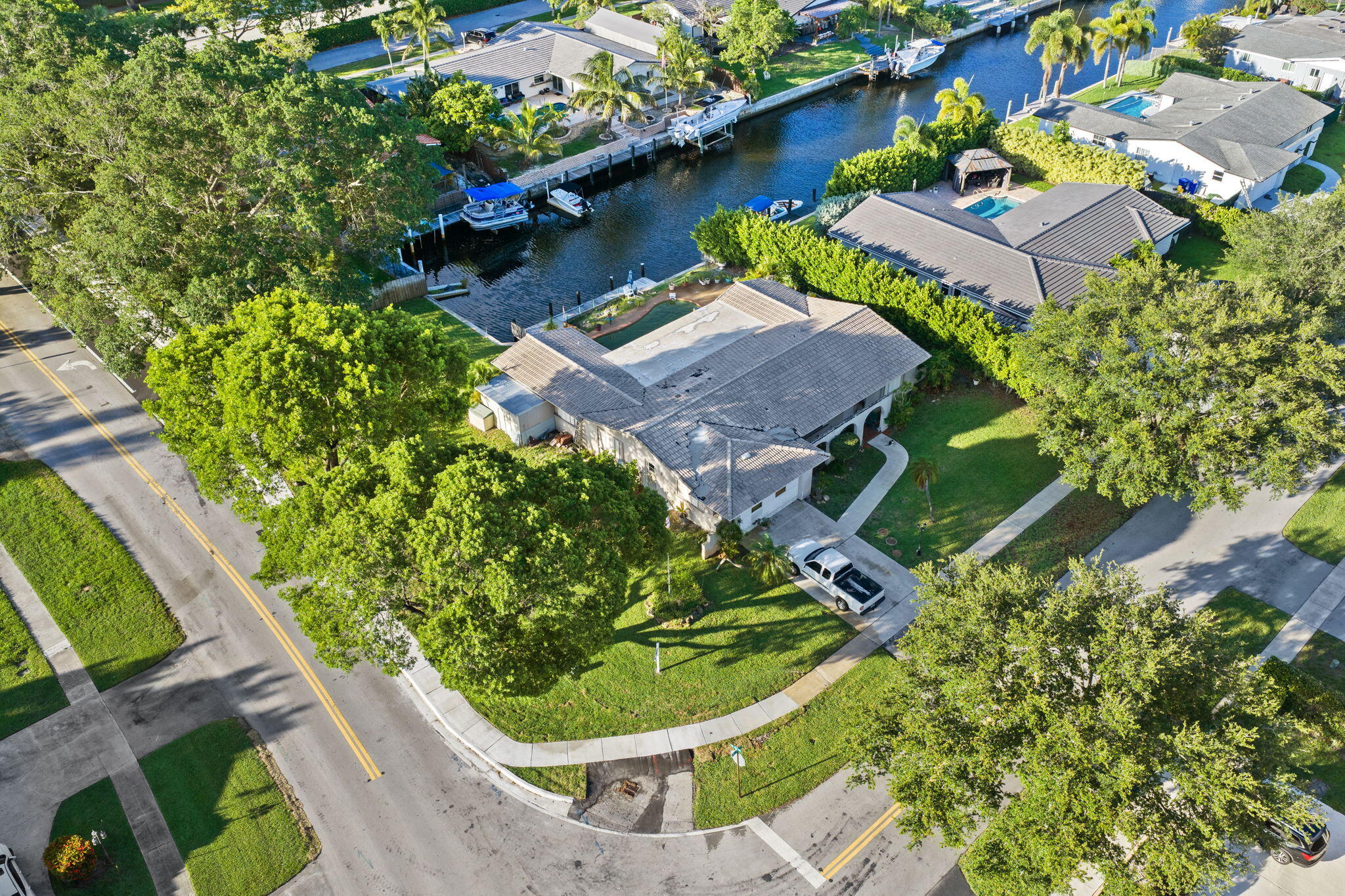 WATERWAY ESTATES SEC THREE - Residential