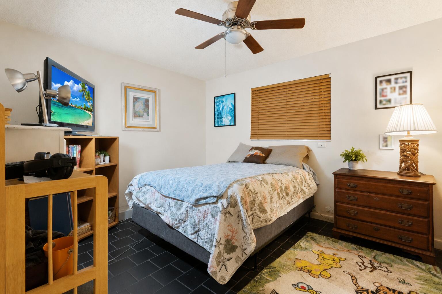 WATERWAY ESTATES SEC THREE - Residential