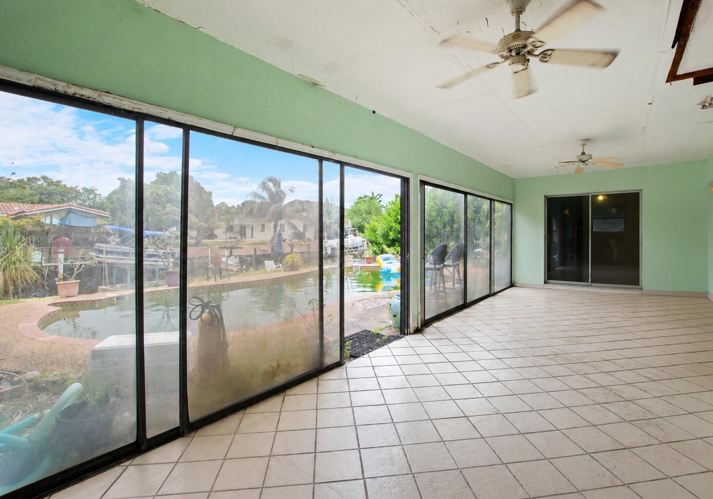 WATERWAY ESTATES SEC THREE - Residential