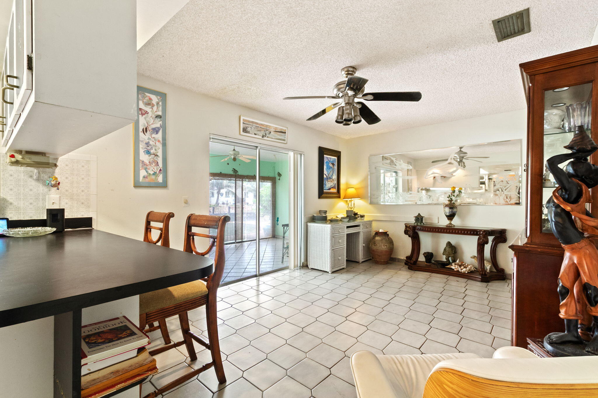 WATERWAY ESTATES SEC THREE - Residential