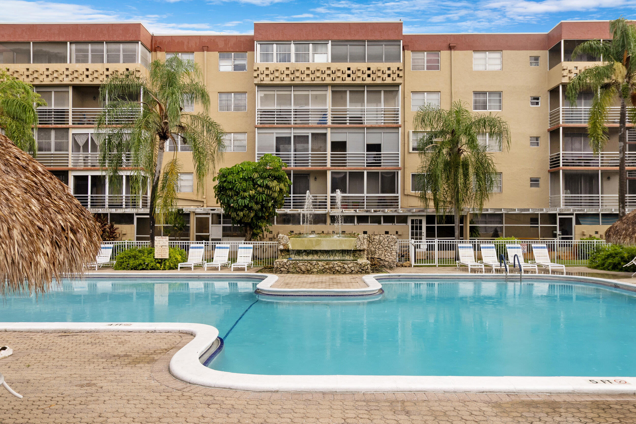 POLYNESIAN GARDENS CONDOMINIUM - Residential