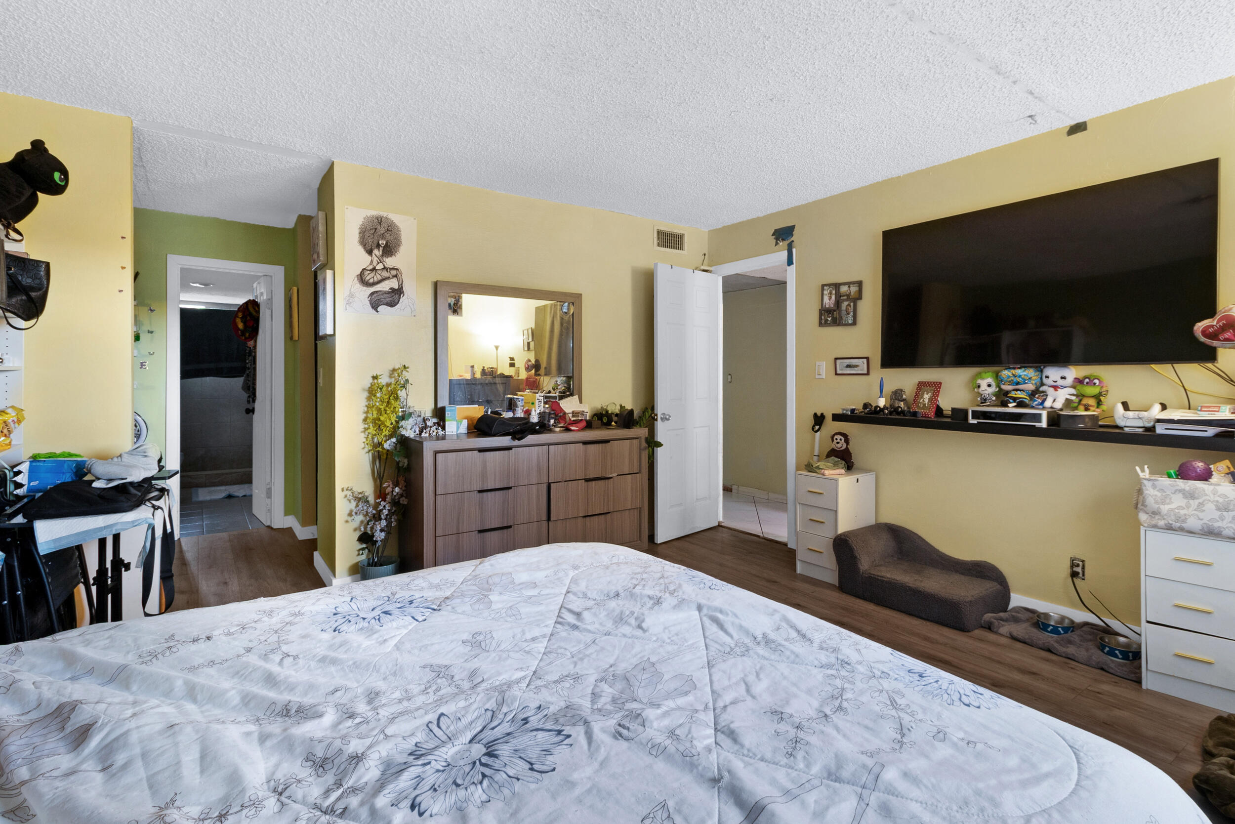POLYNESIAN GARDENS CONDOMINIUM - Residential