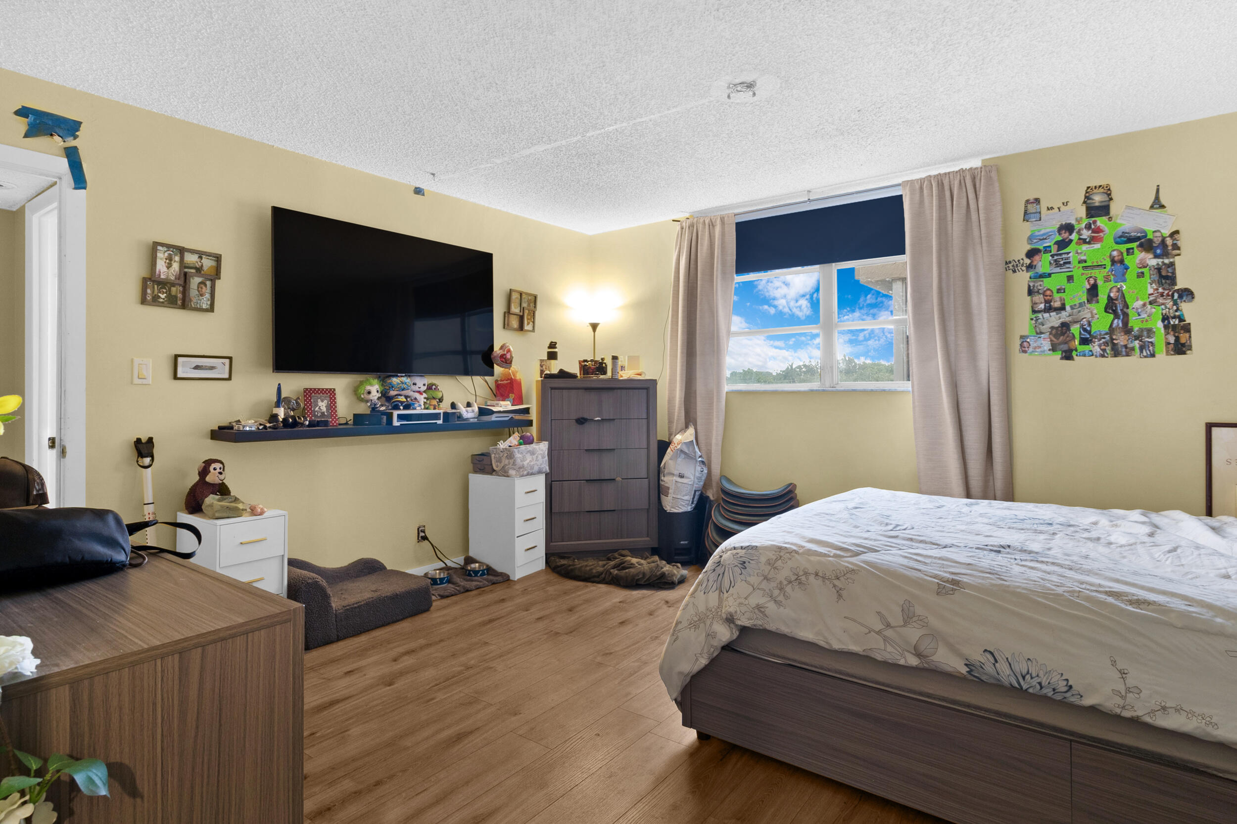 POLYNESIAN GARDENS CONDOMINIUM - Residential