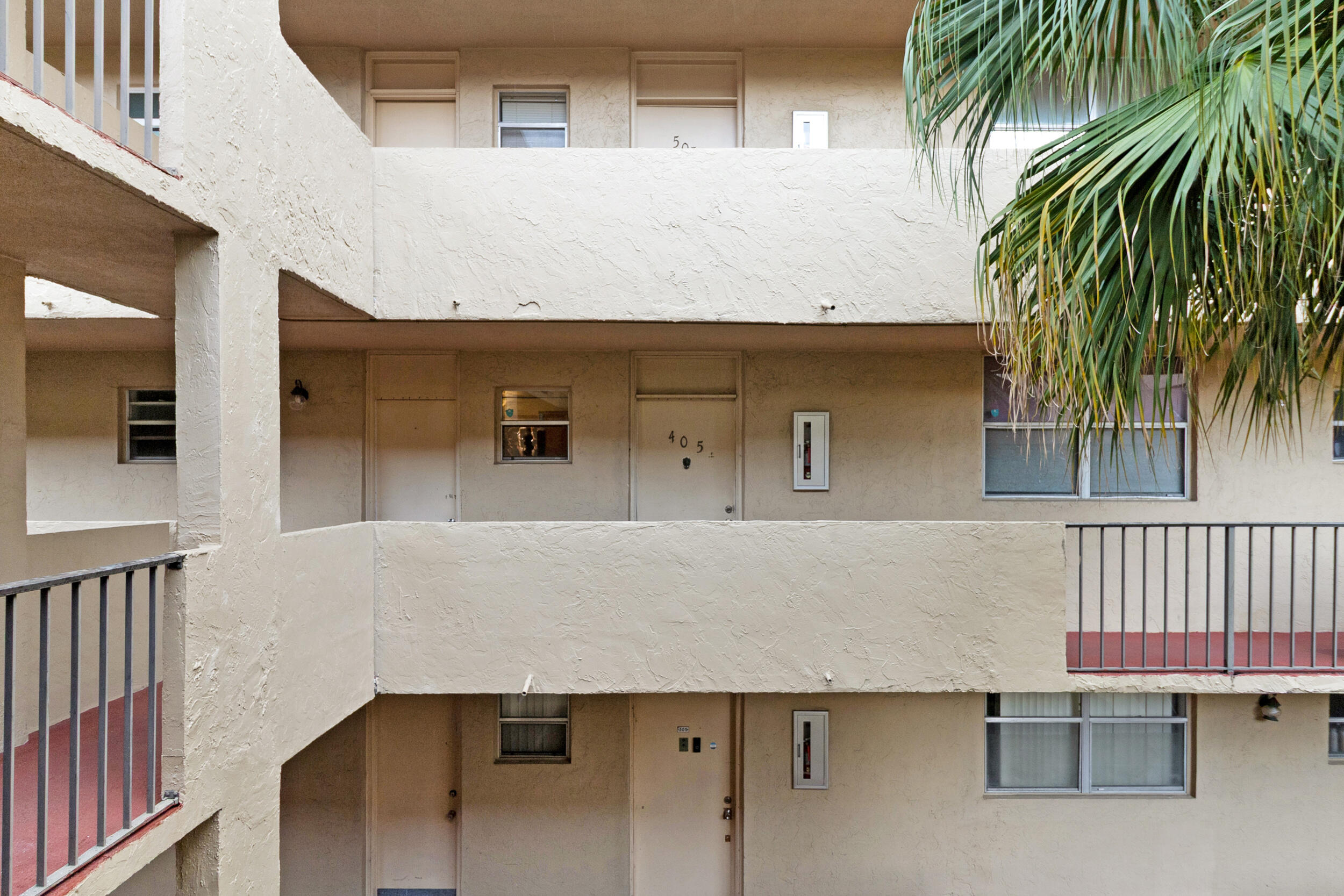 POLYNESIAN GARDENS CONDOMINIUM - Residential