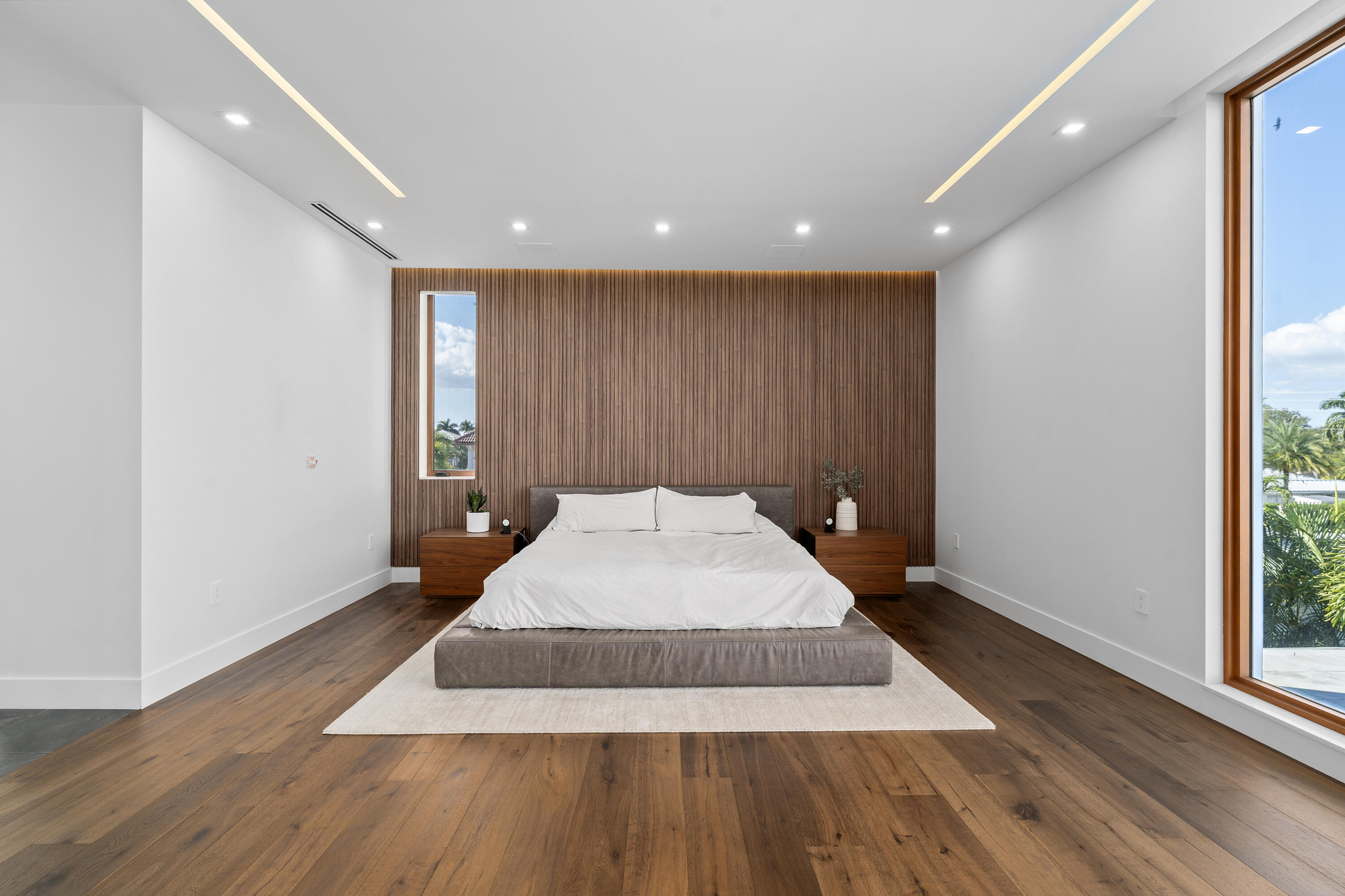 CORAL KEY VILLAS 2ND SEC - Residential