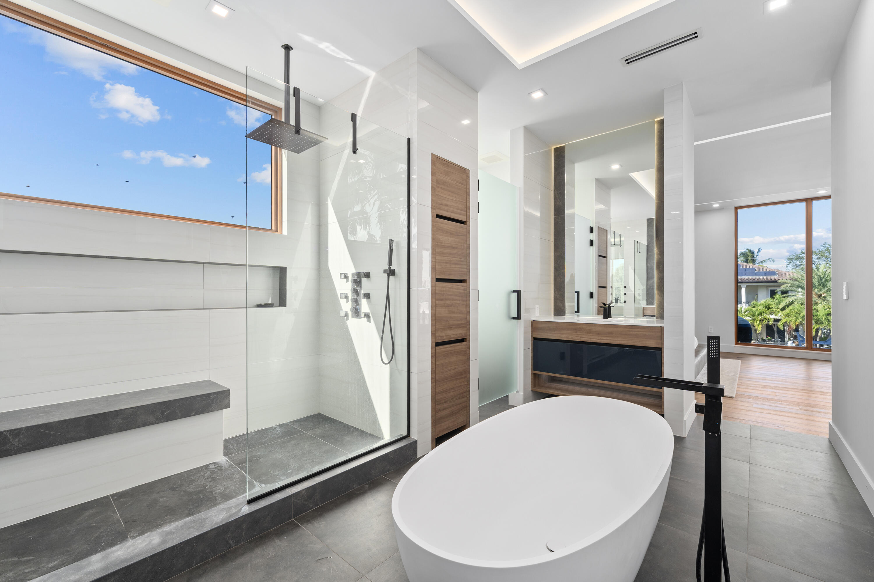 CORAL KEY VILLAS 2ND SEC - Residential