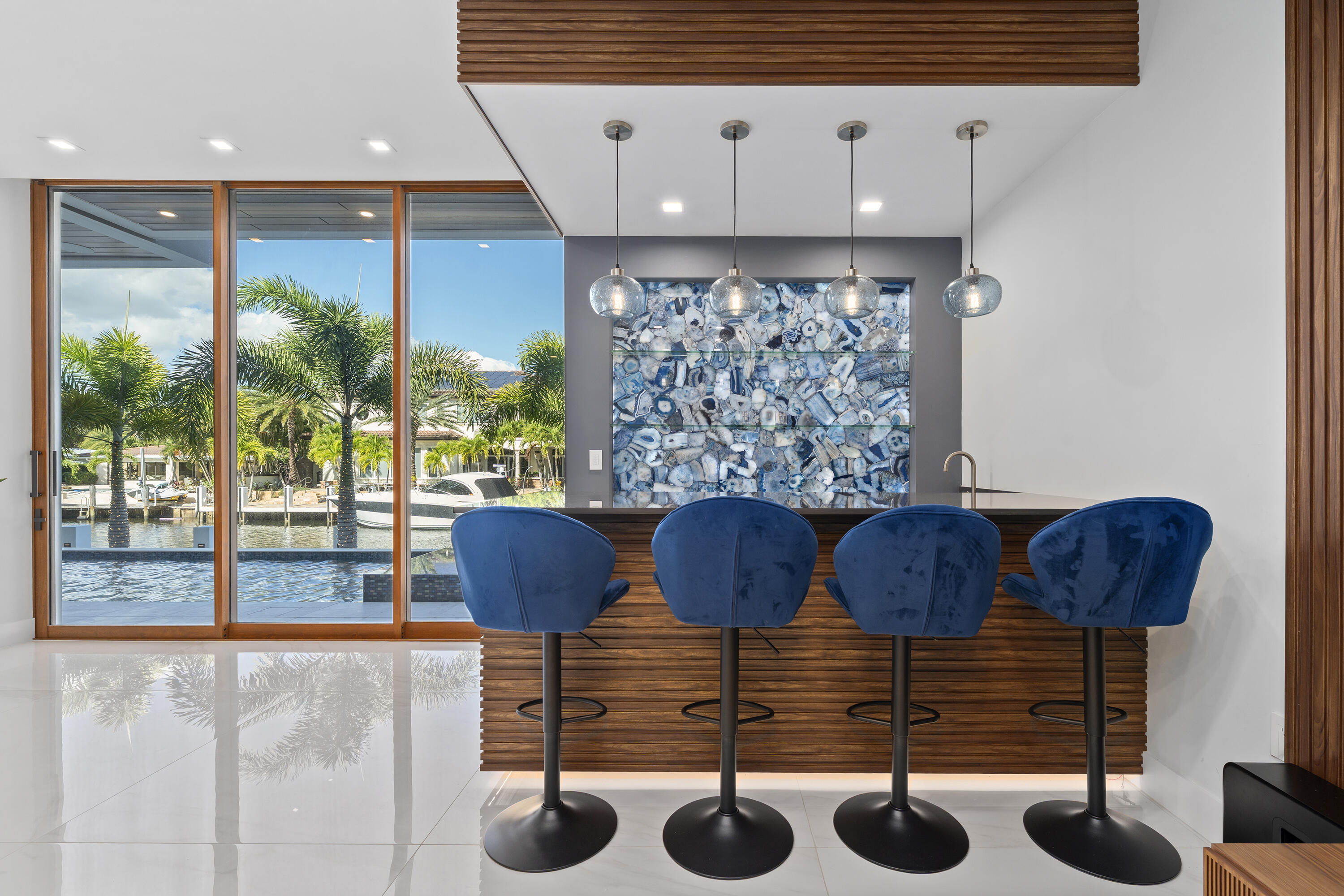 CORAL KEY VILLAS 2ND SEC - Residential
