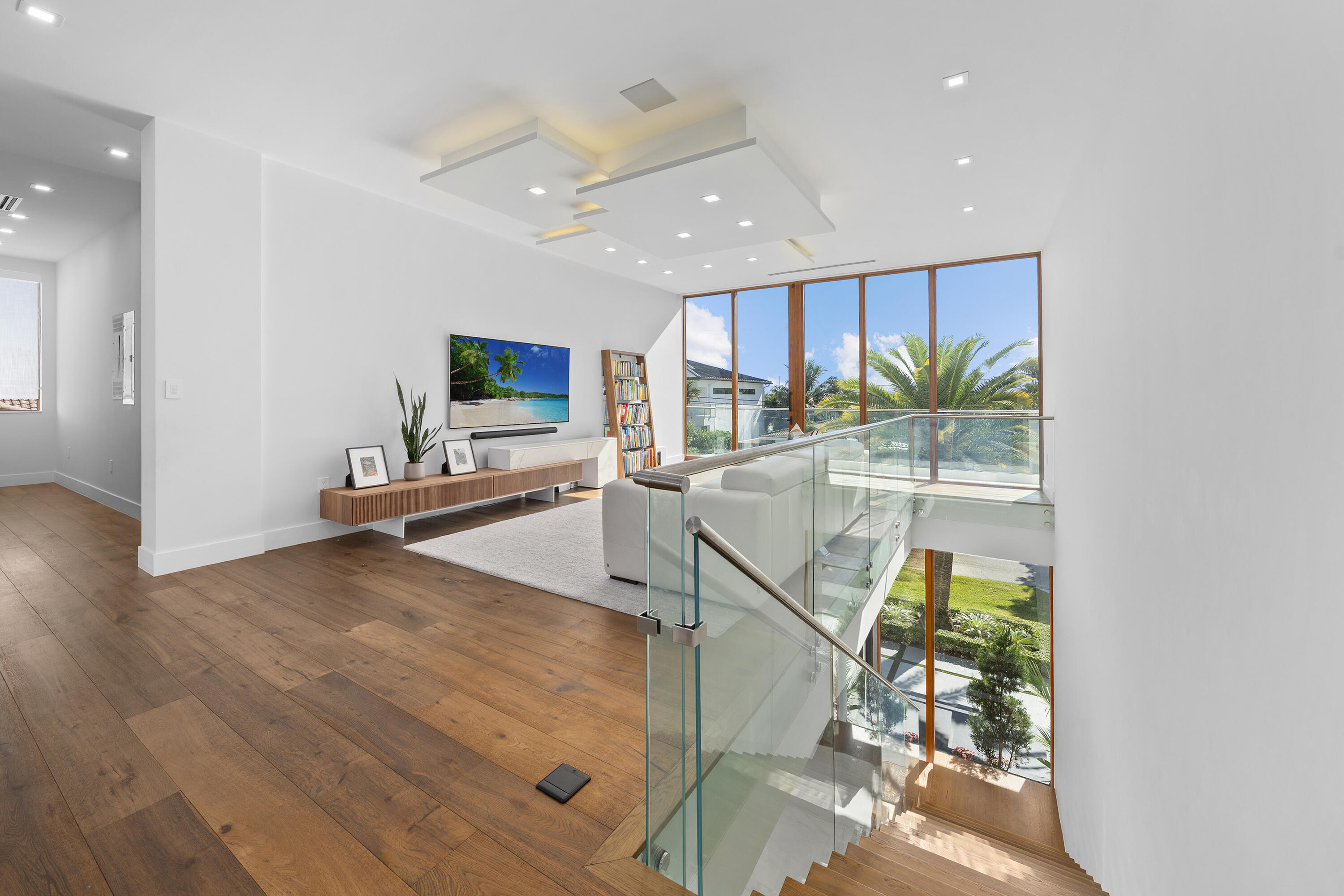 CORAL KEY VILLAS 2ND SEC - Residential