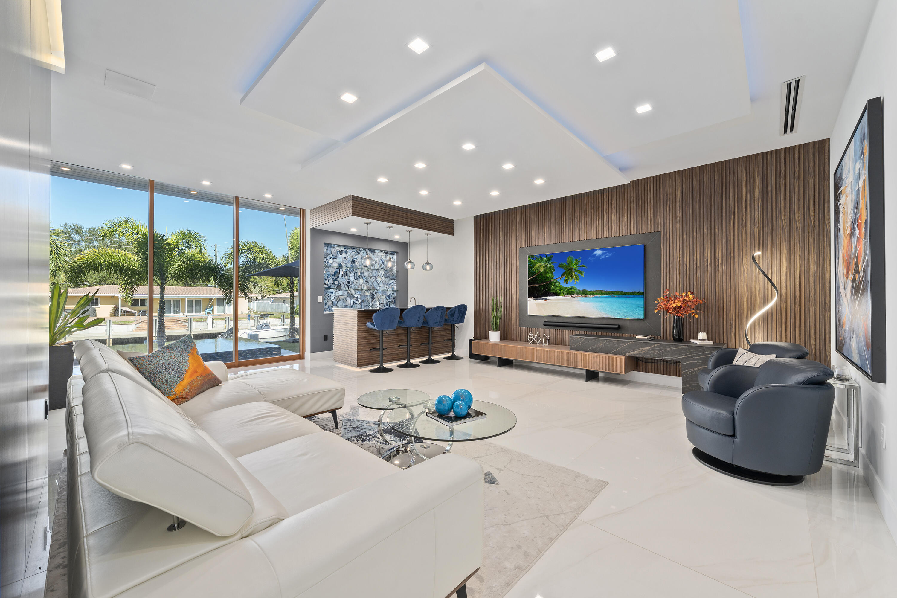 CORAL KEY VILLAS 2ND SEC - Residential