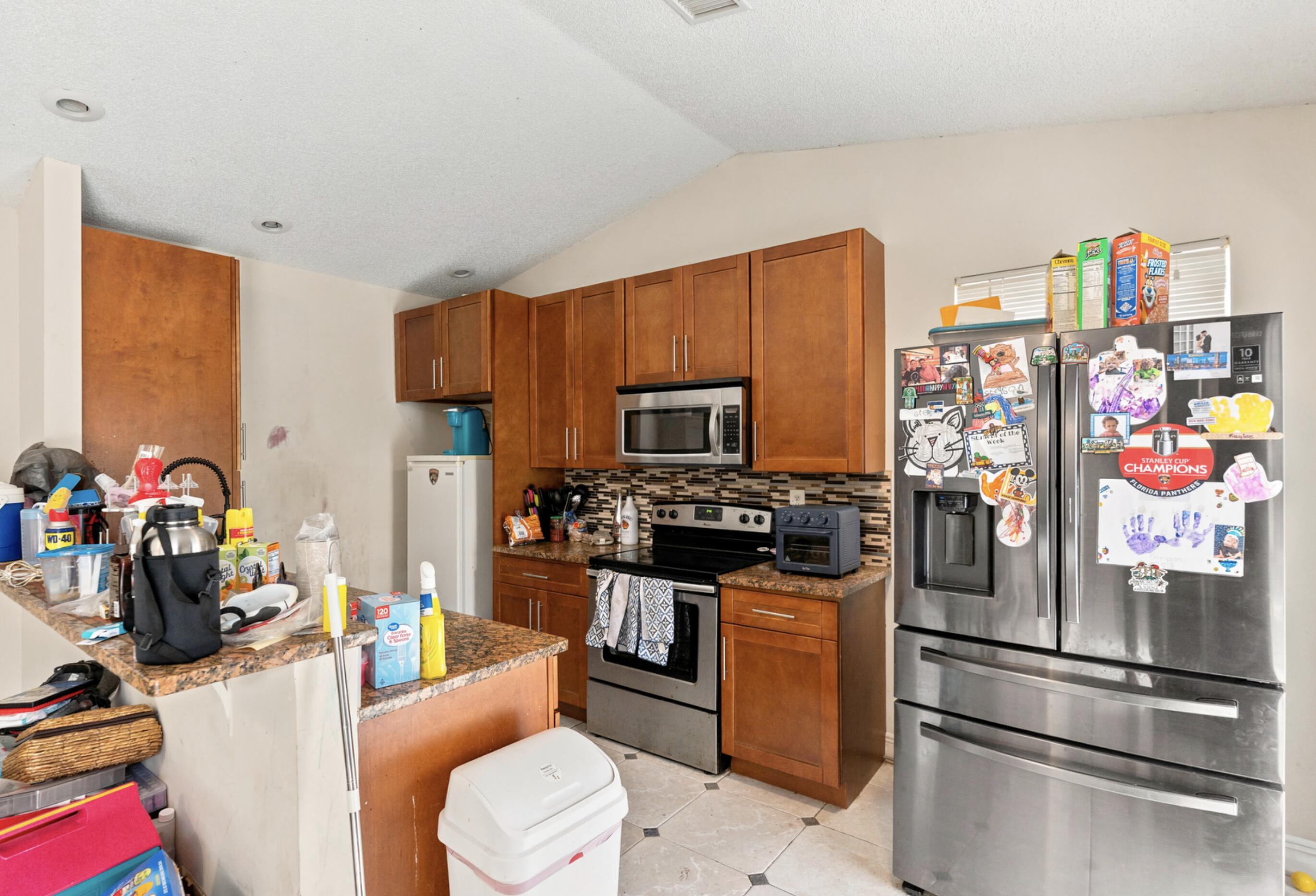 BEACHWOOD HEIGHTS - Residential