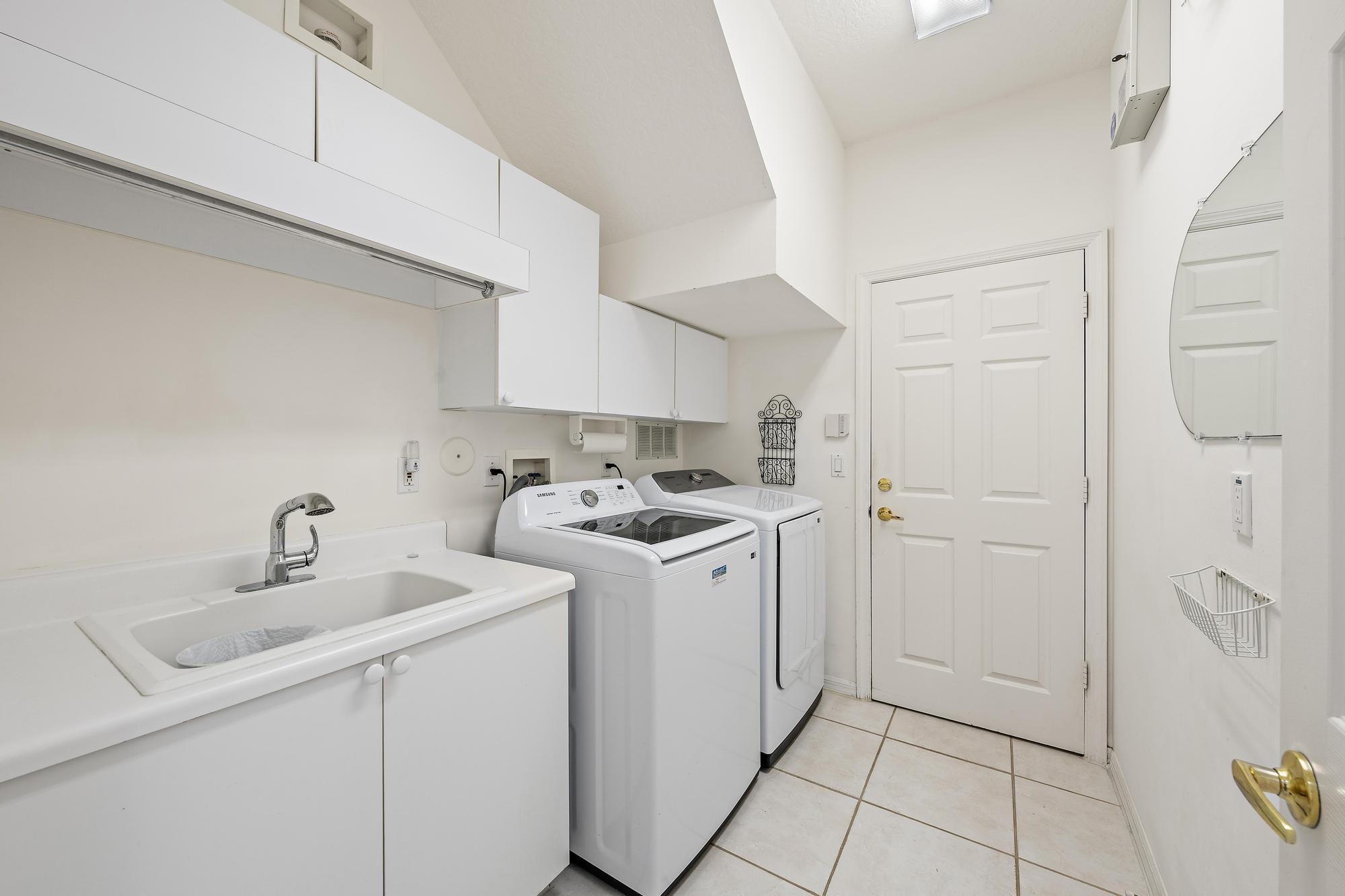 IBIS GOLF AND COUNTRY CLUB 18 - Residential