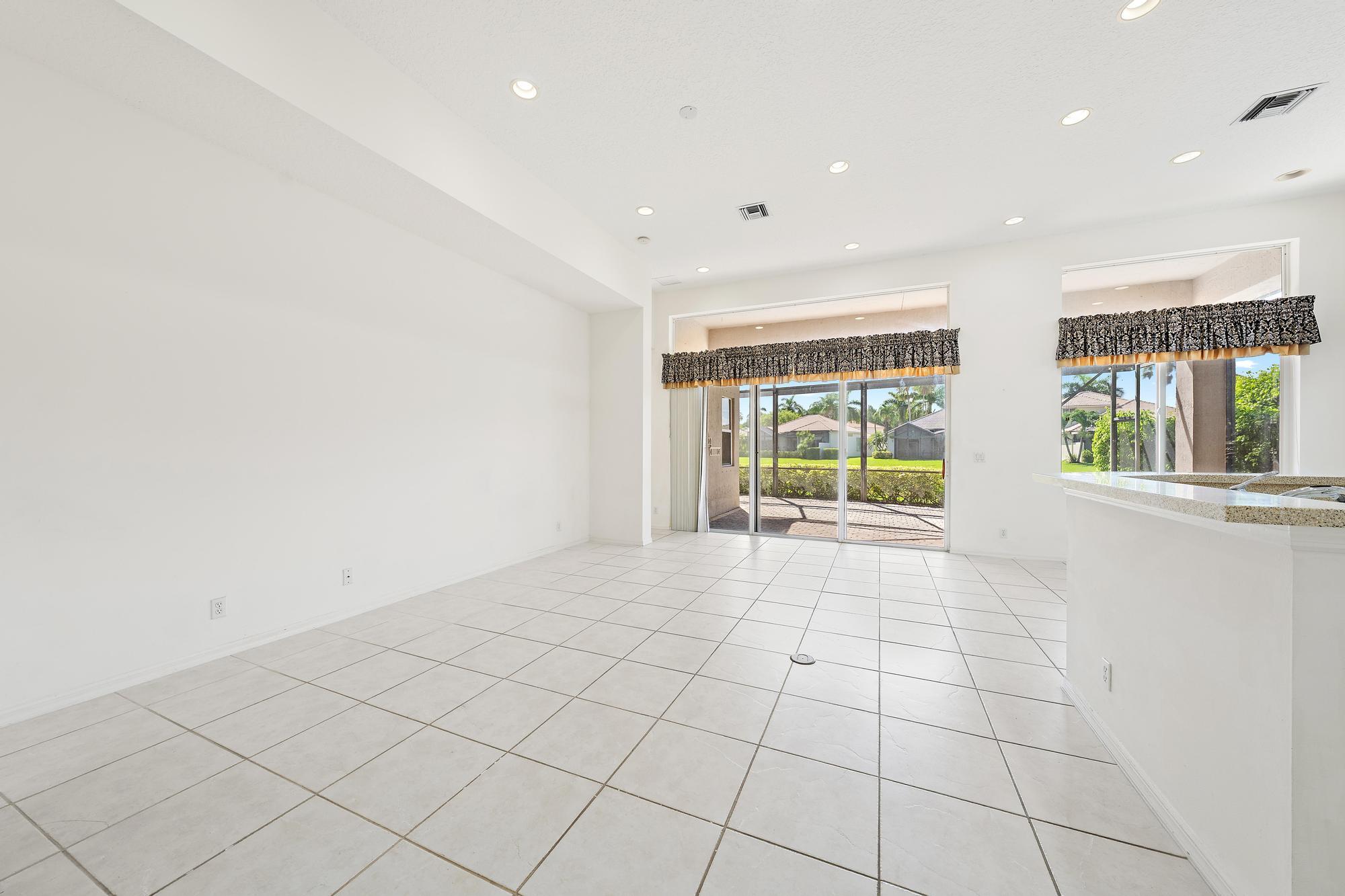IBIS GOLF AND COUNTRY CLUB 18 - Residential