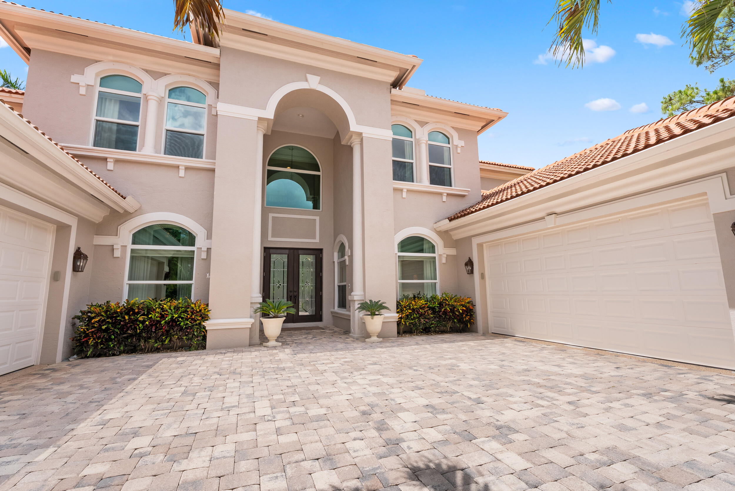 COBBLESTONE - Residential