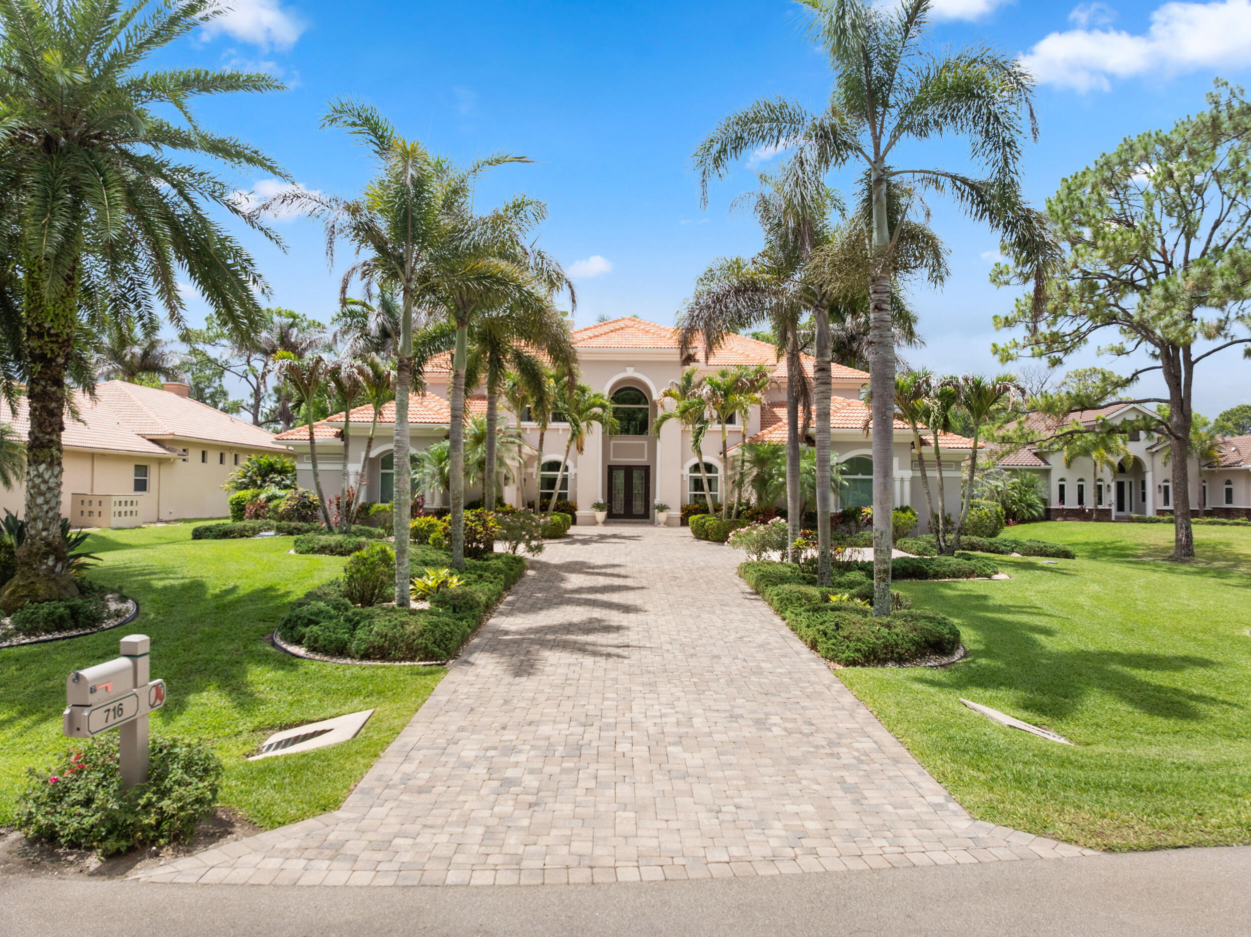 COBBLESTONE - Residential