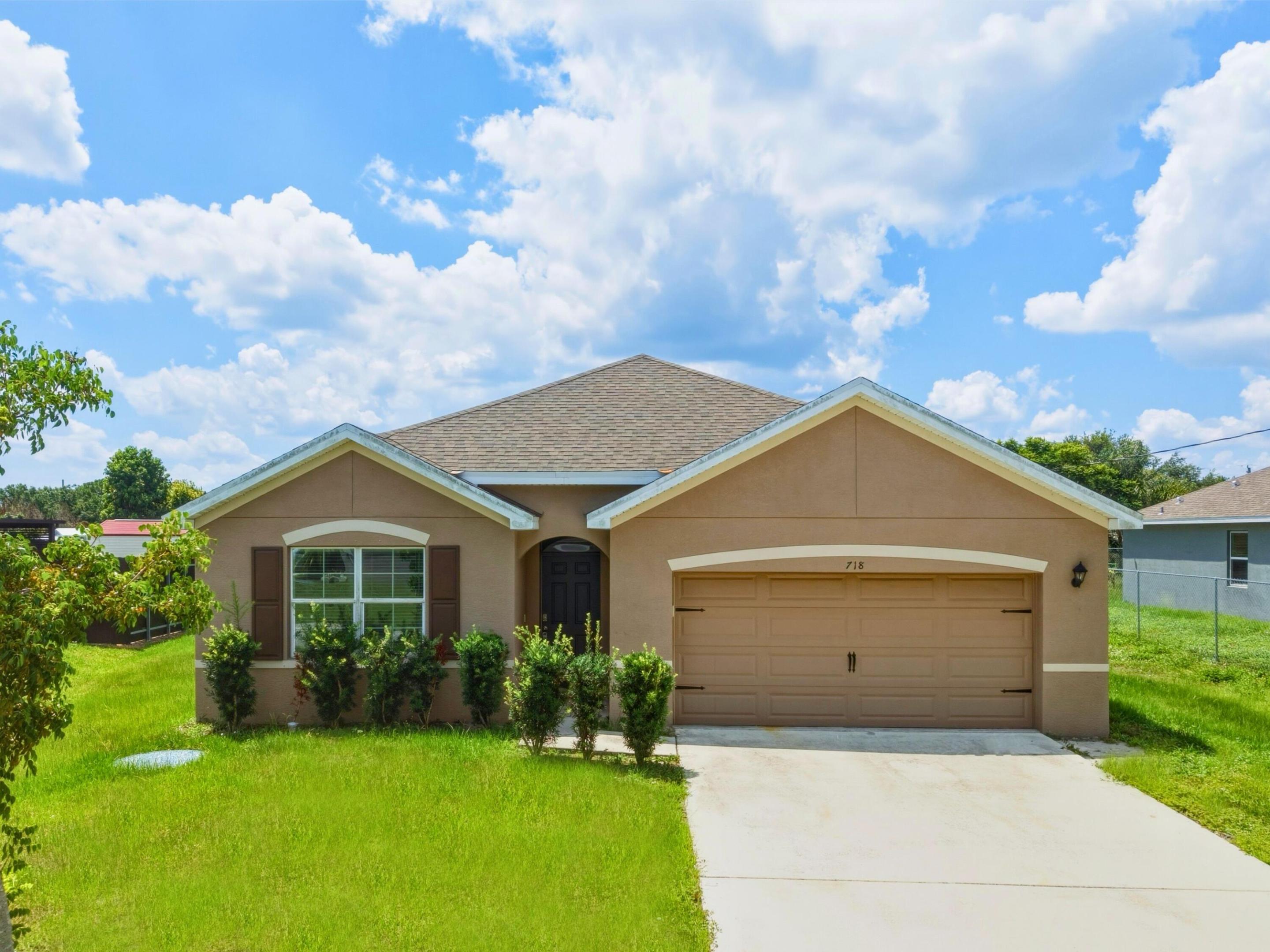 PORT ST LUCIE SECTION 9 - Residential