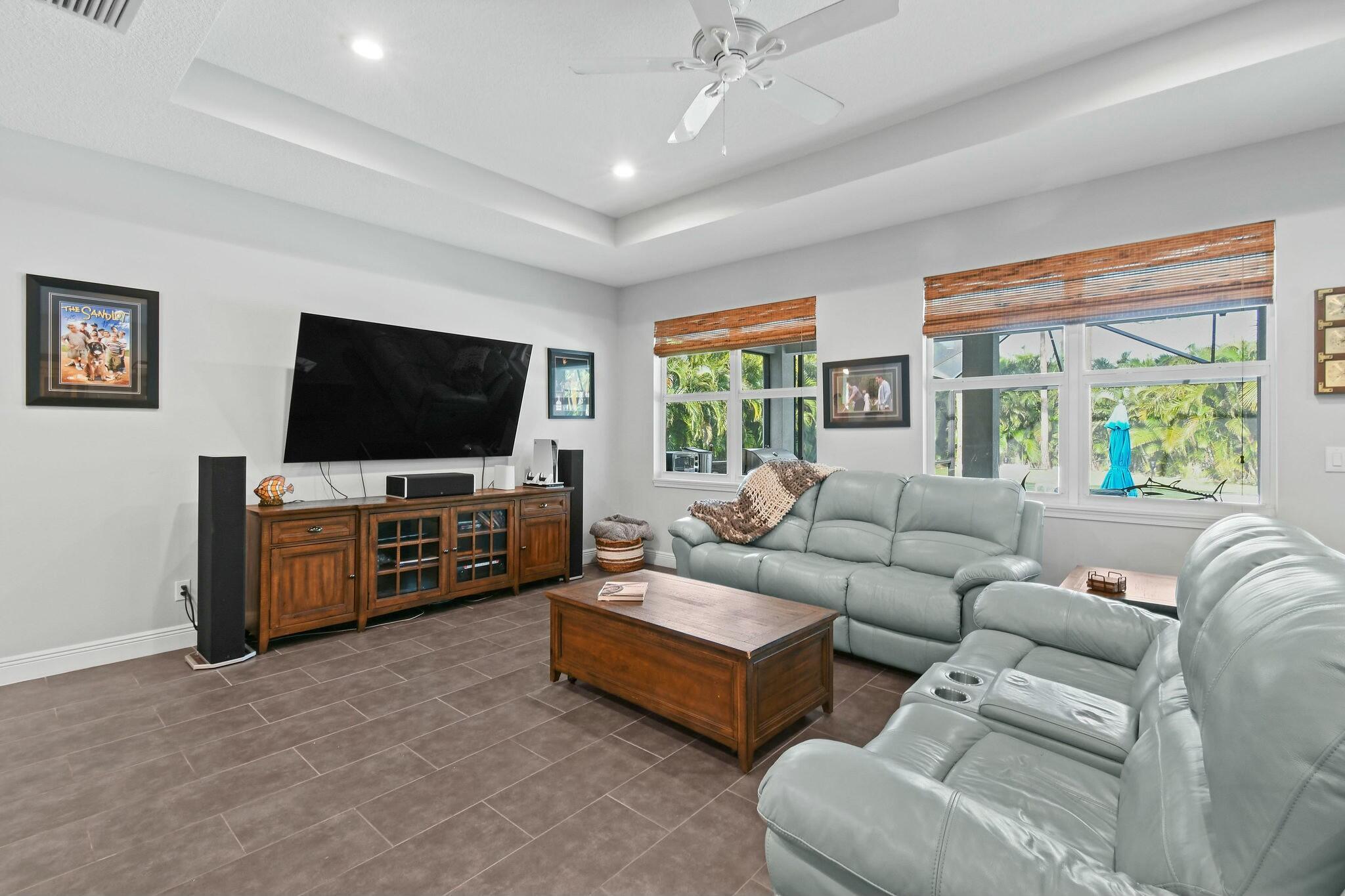 PORT ST LUCIE SECTION 7 - Residential Lease