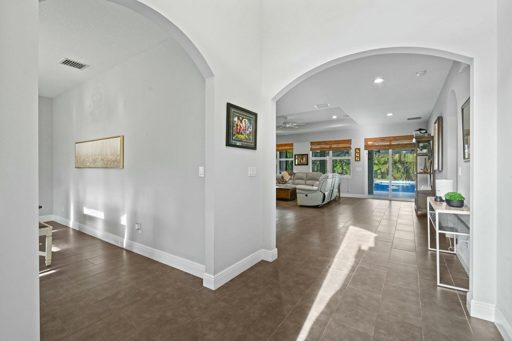 PORT ST LUCIE SECTION 7 - Residential Lease