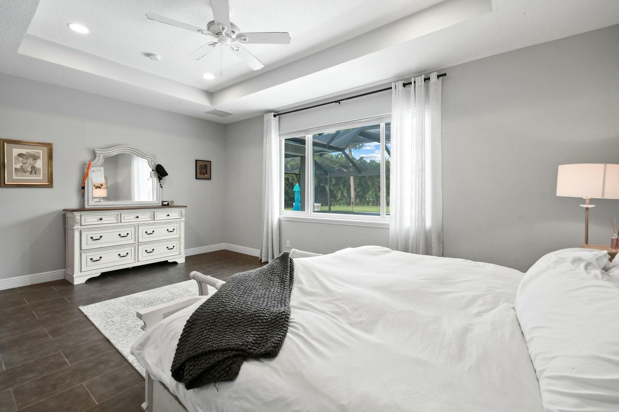 PORT ST LUCIE SECTION 7 - Residential Lease