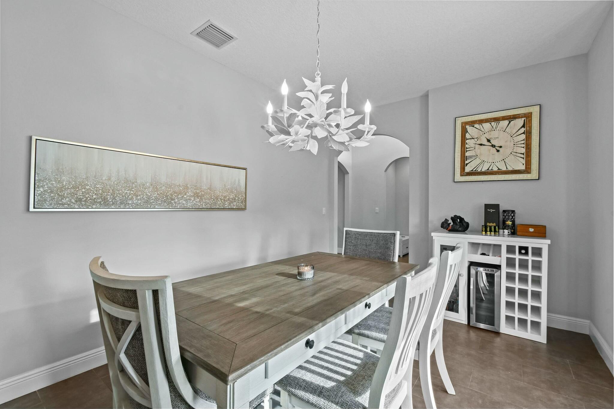 PORT ST LUCIE SECTION 7 - Residential Lease