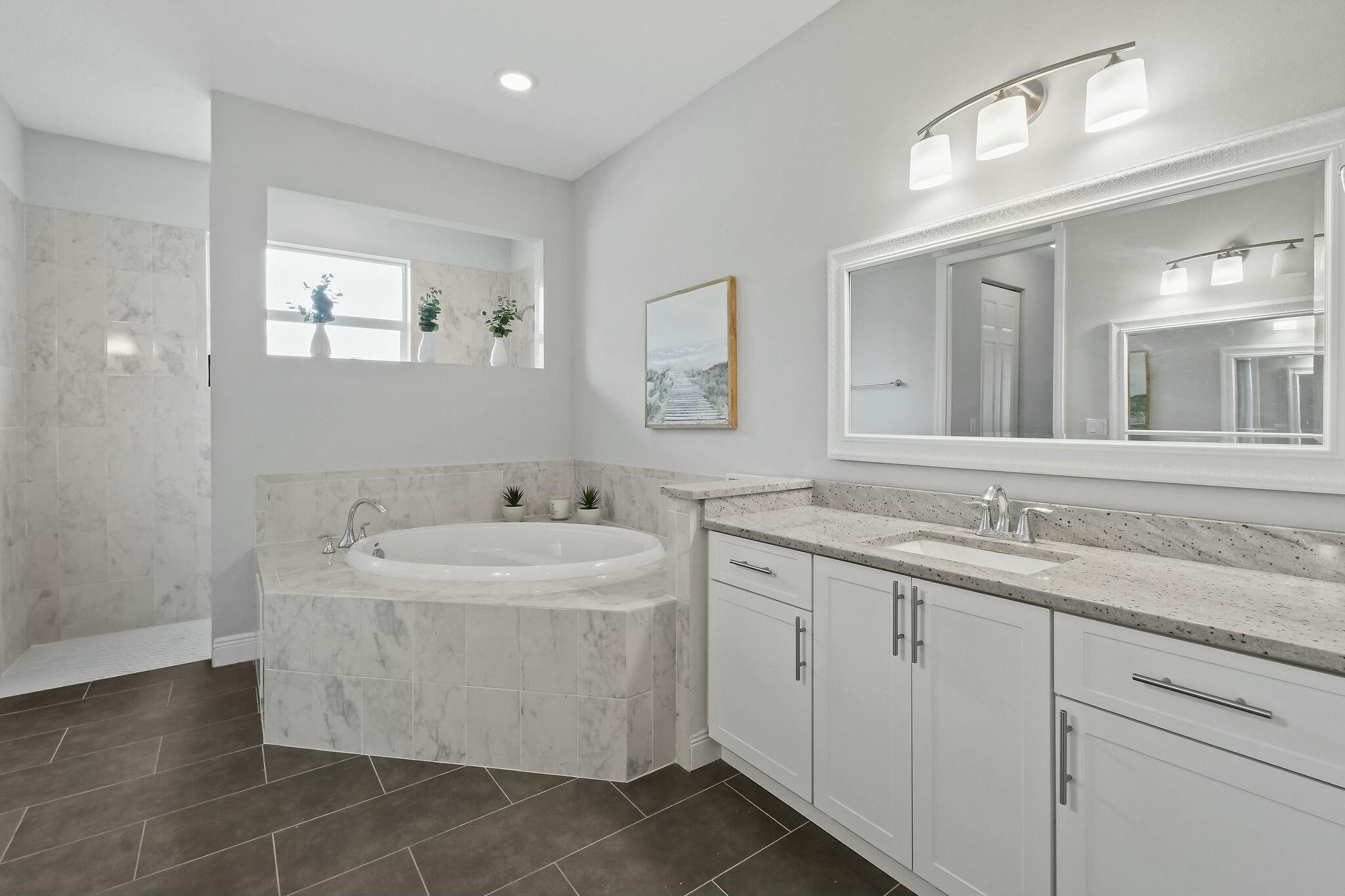 PORT ST LUCIE SECTION 7 - Residential Lease