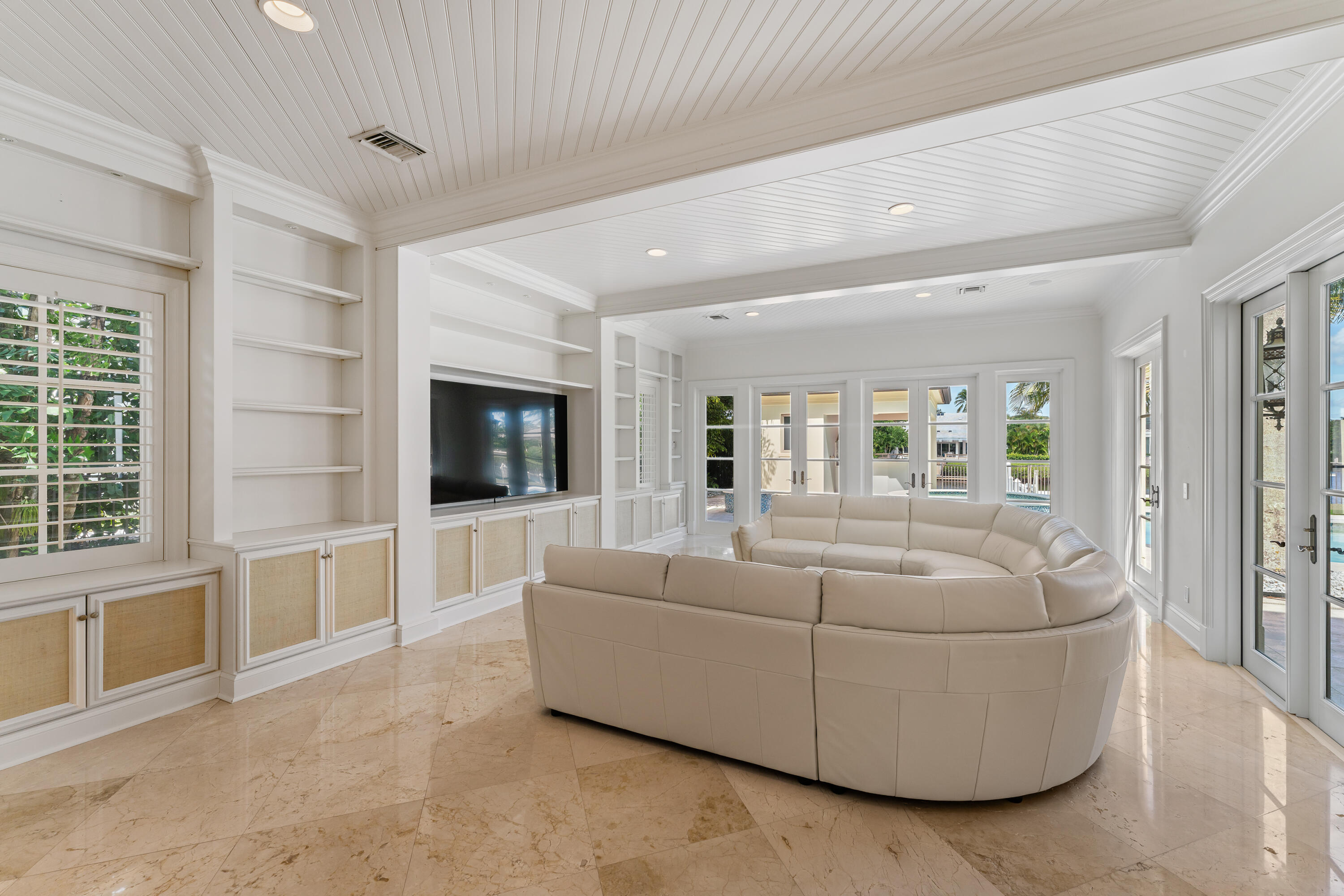 ADMIRALS COVE PAR C - Residential