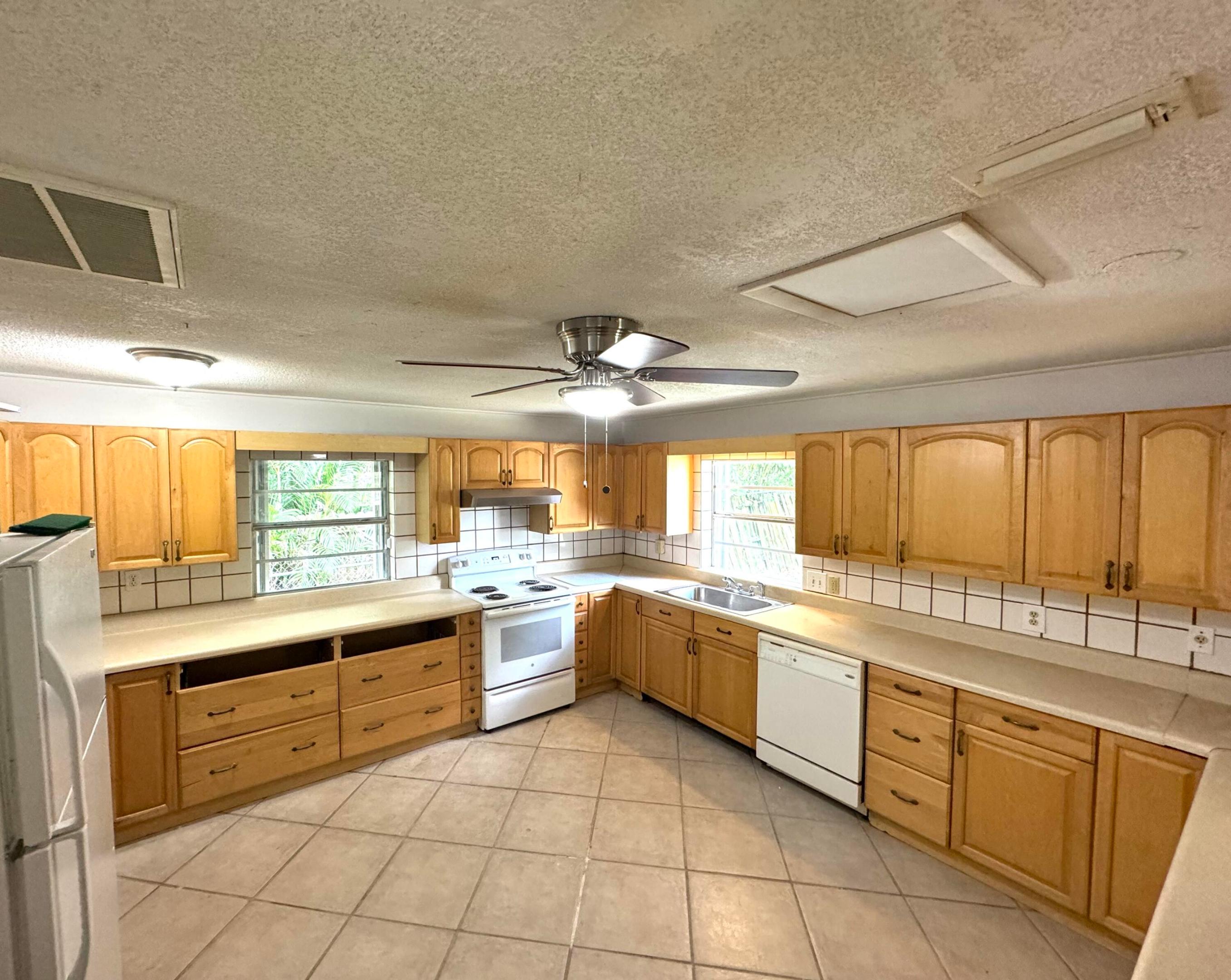 WESTWOOD MANOR SUBDIVISION - Residential