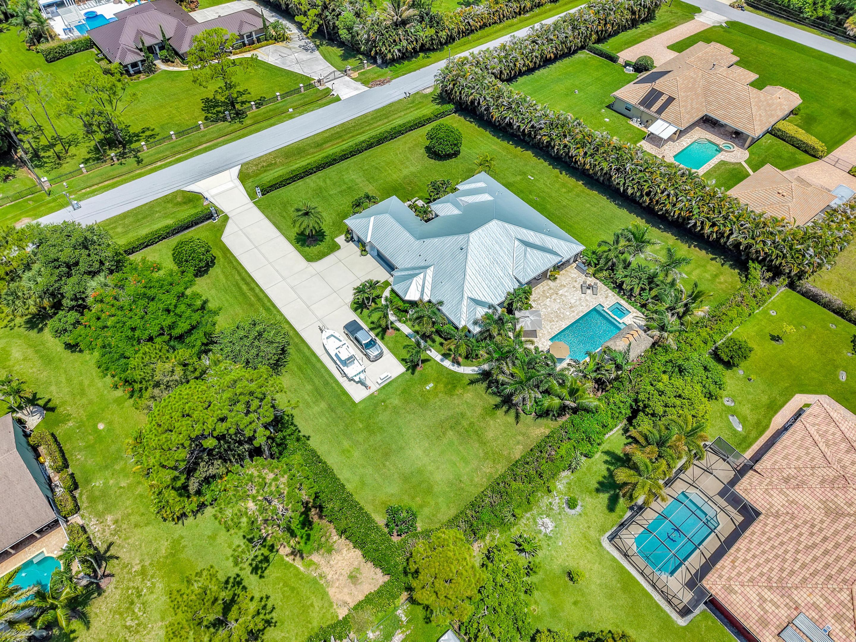 Palm Beach Country Estates - Residential
