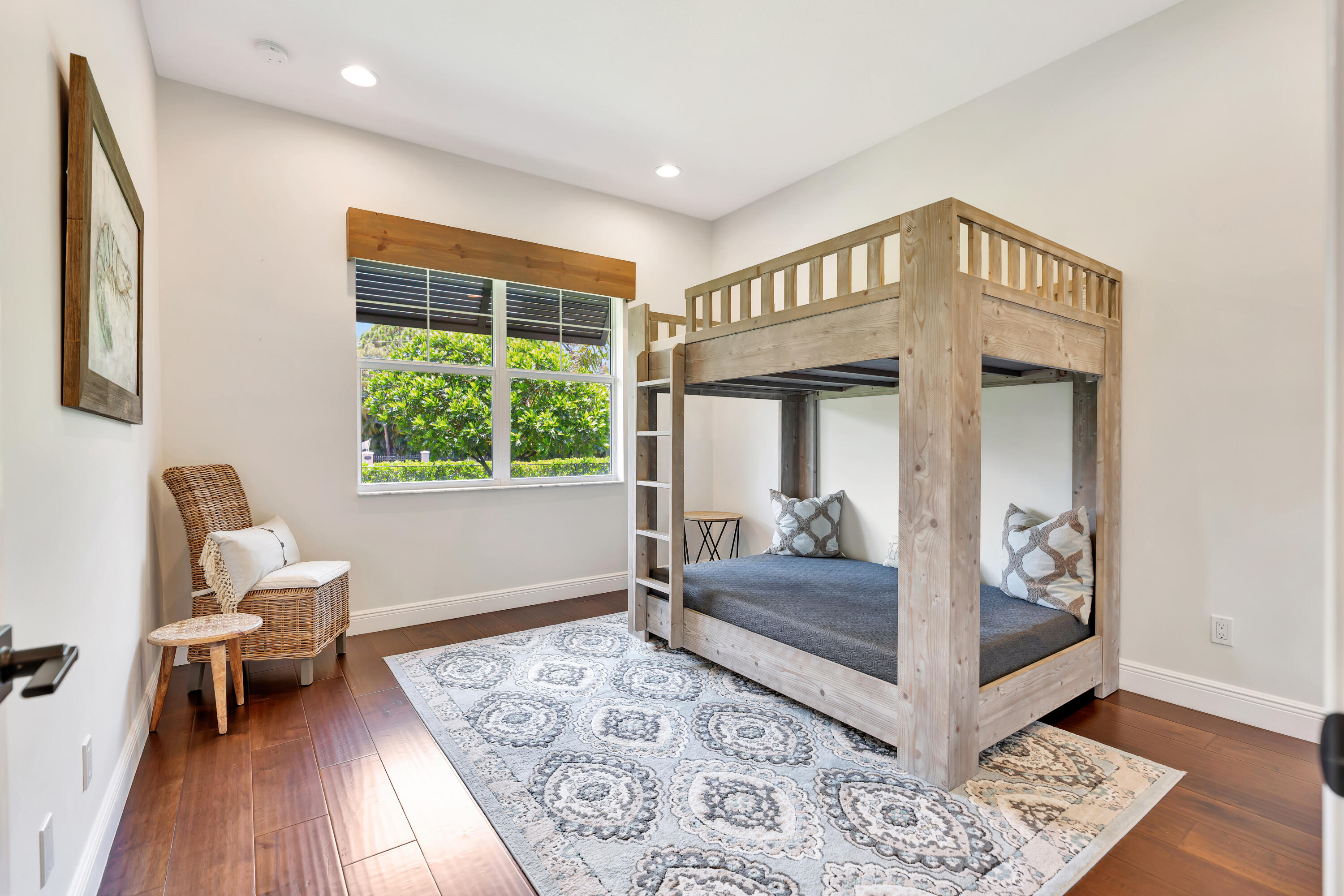 Palm Beach Country Estates - Residential