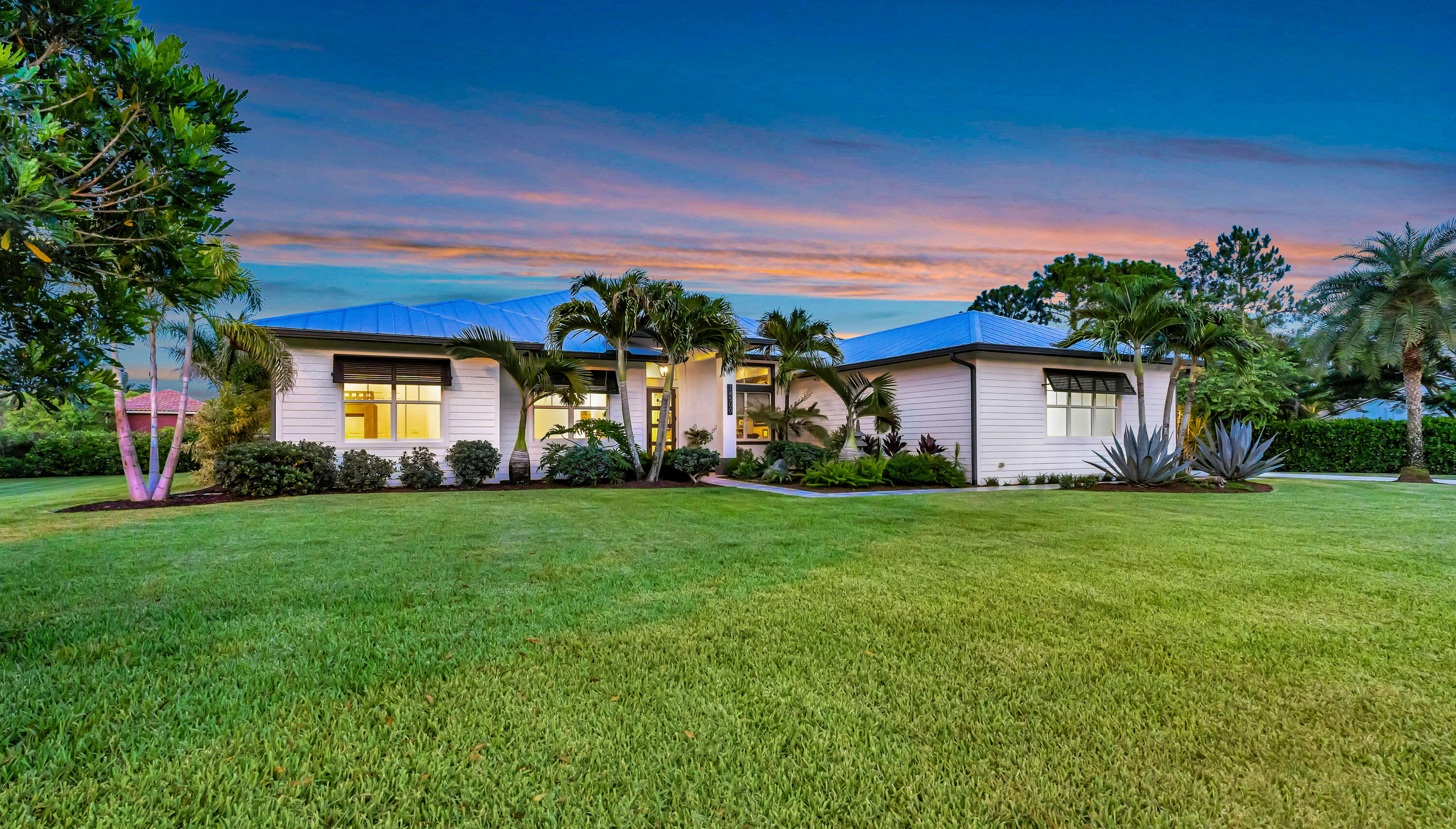 Palm Beach Country Estates - Residential