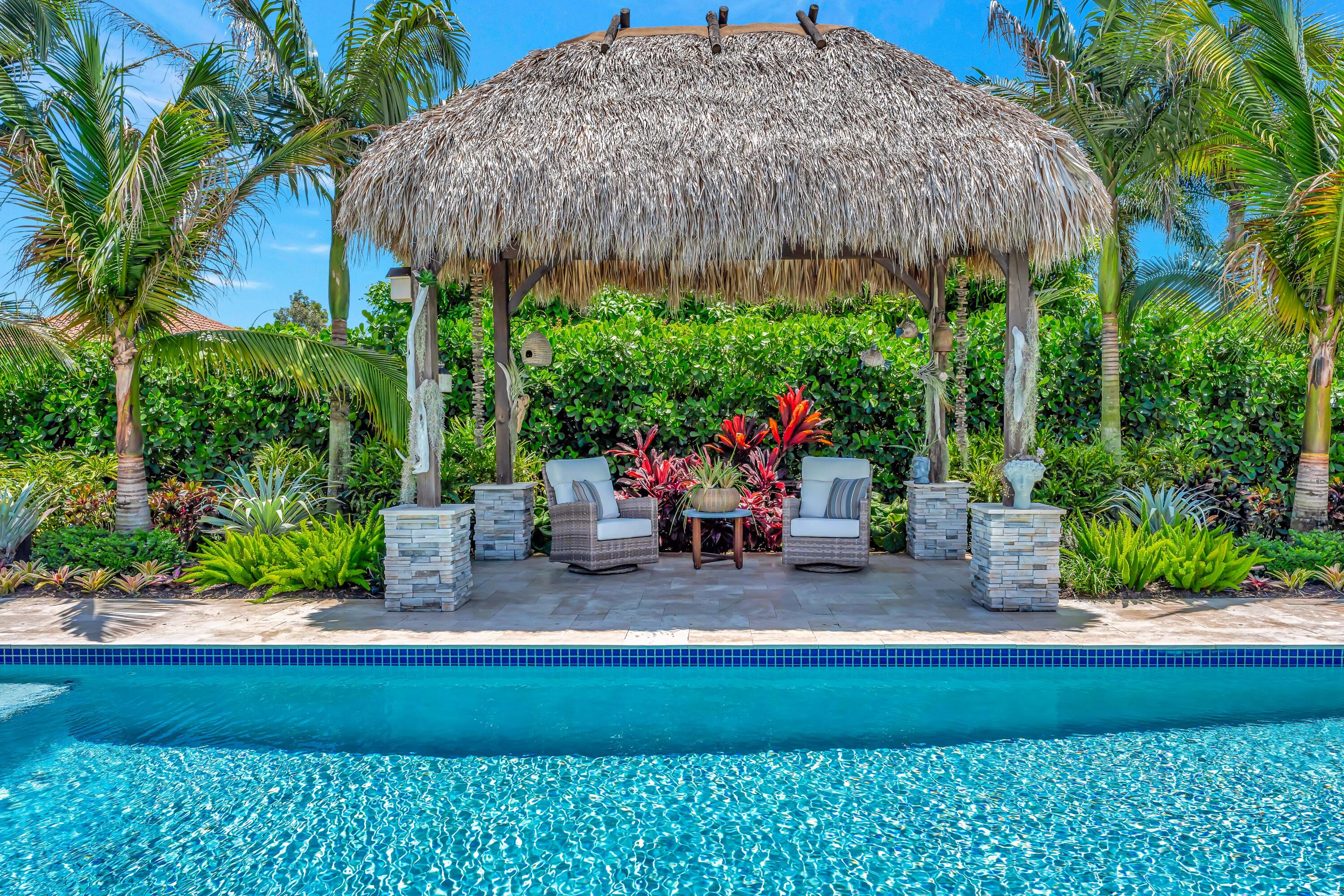 Palm Beach Country Estates - Residential