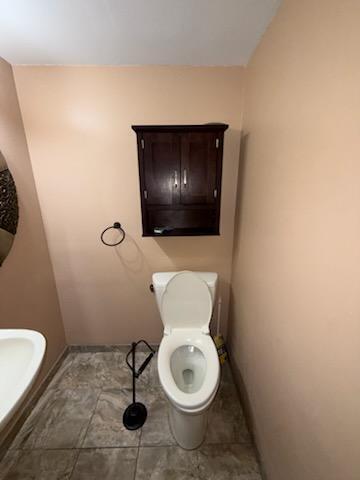 ROLLING HILLS GOLF AND TENNIS #1 - Residential Lease